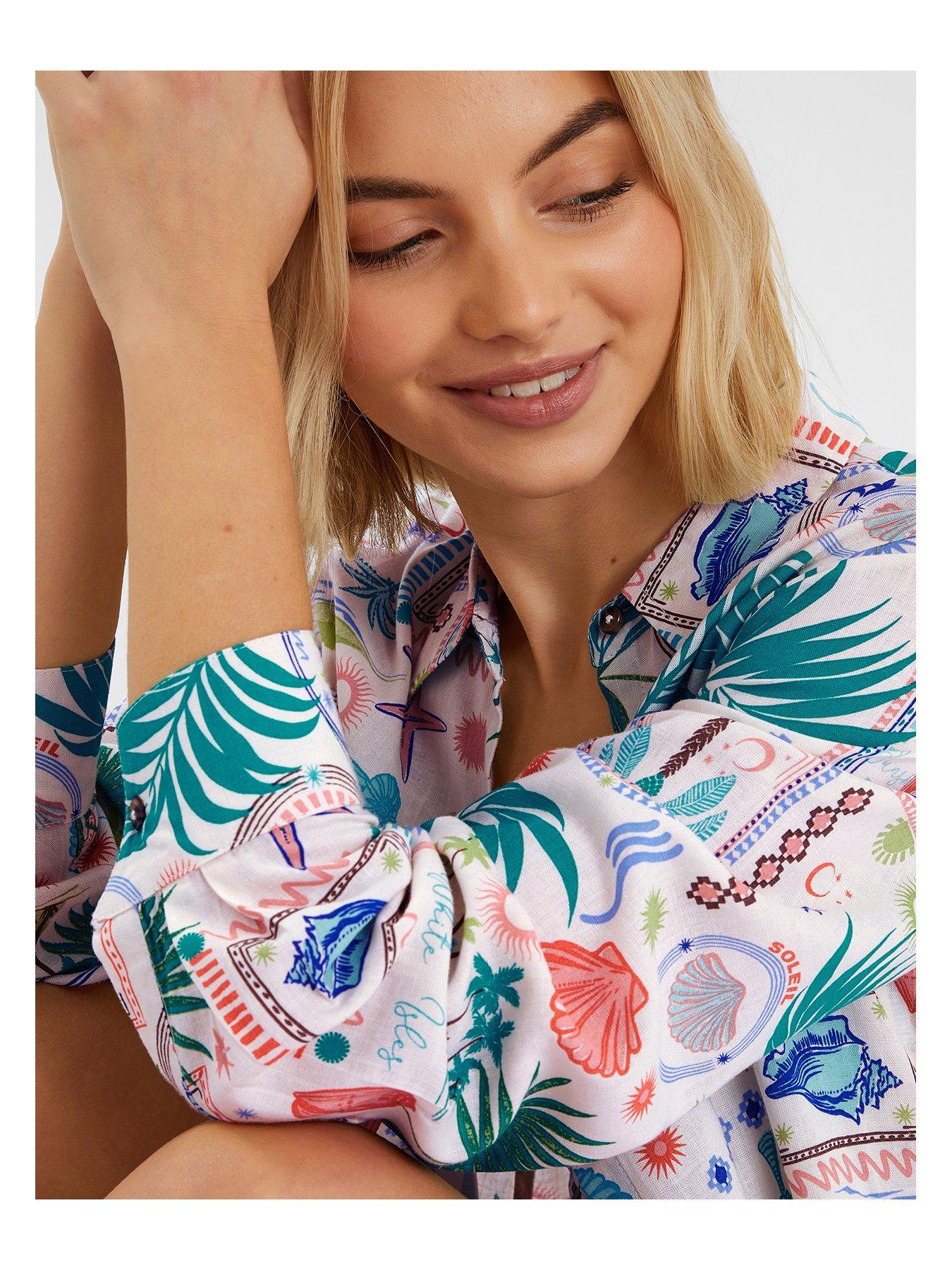 accessorize-postcard-print-shirt-ivoryoutfit