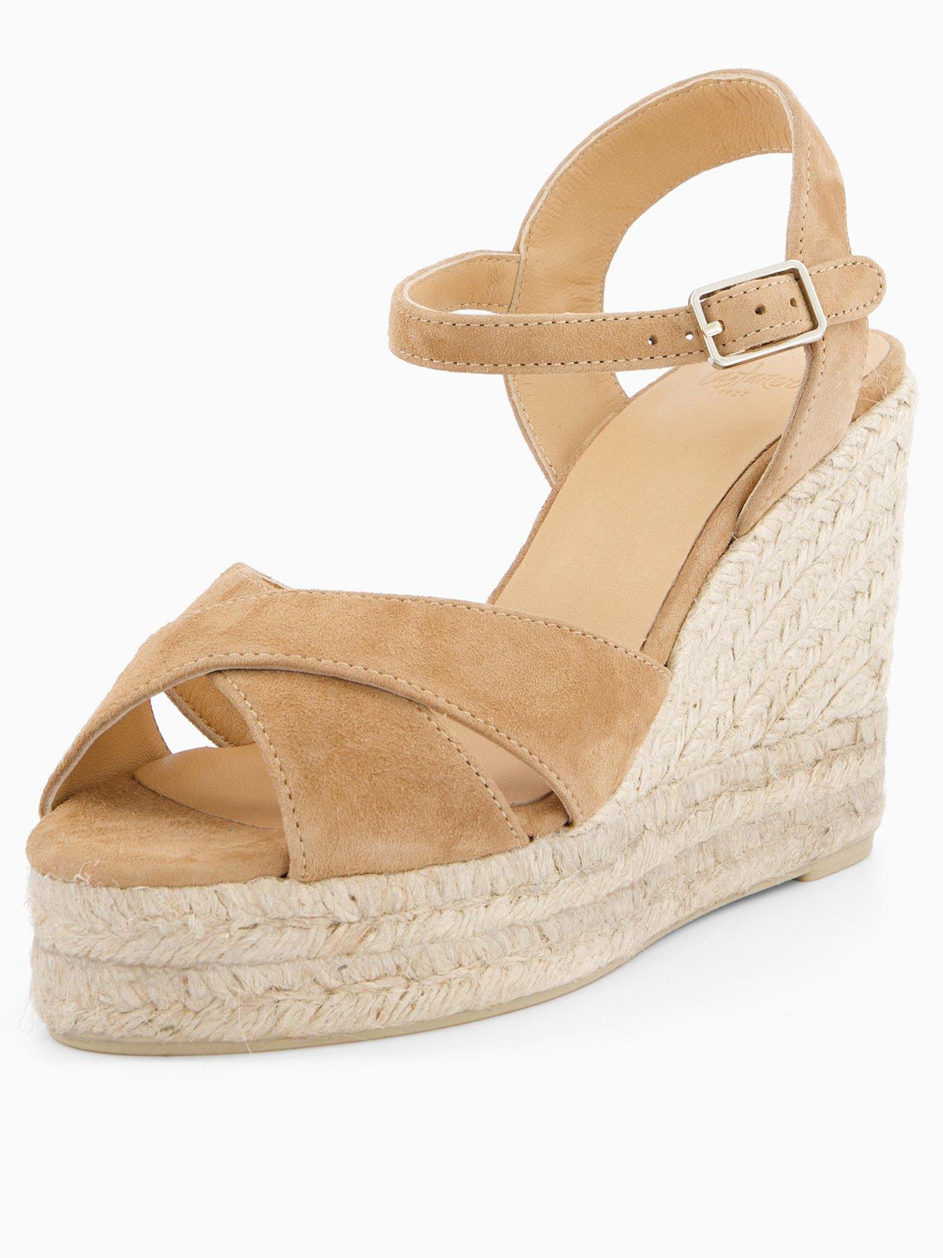 castaner-blaudell-open-toe-wedge-beigestillFront