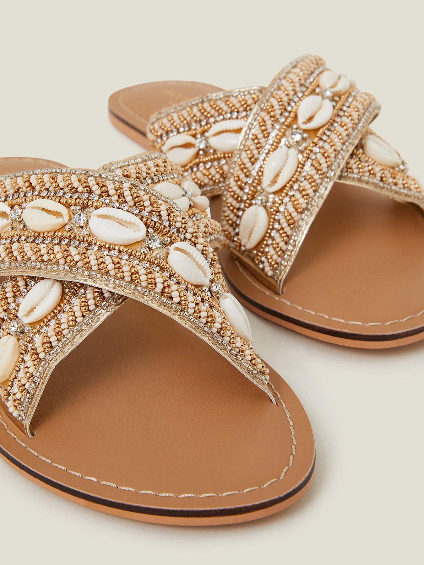 Image 4 of 4 of Accessorize Shell Cross Strap Sandals - Gold