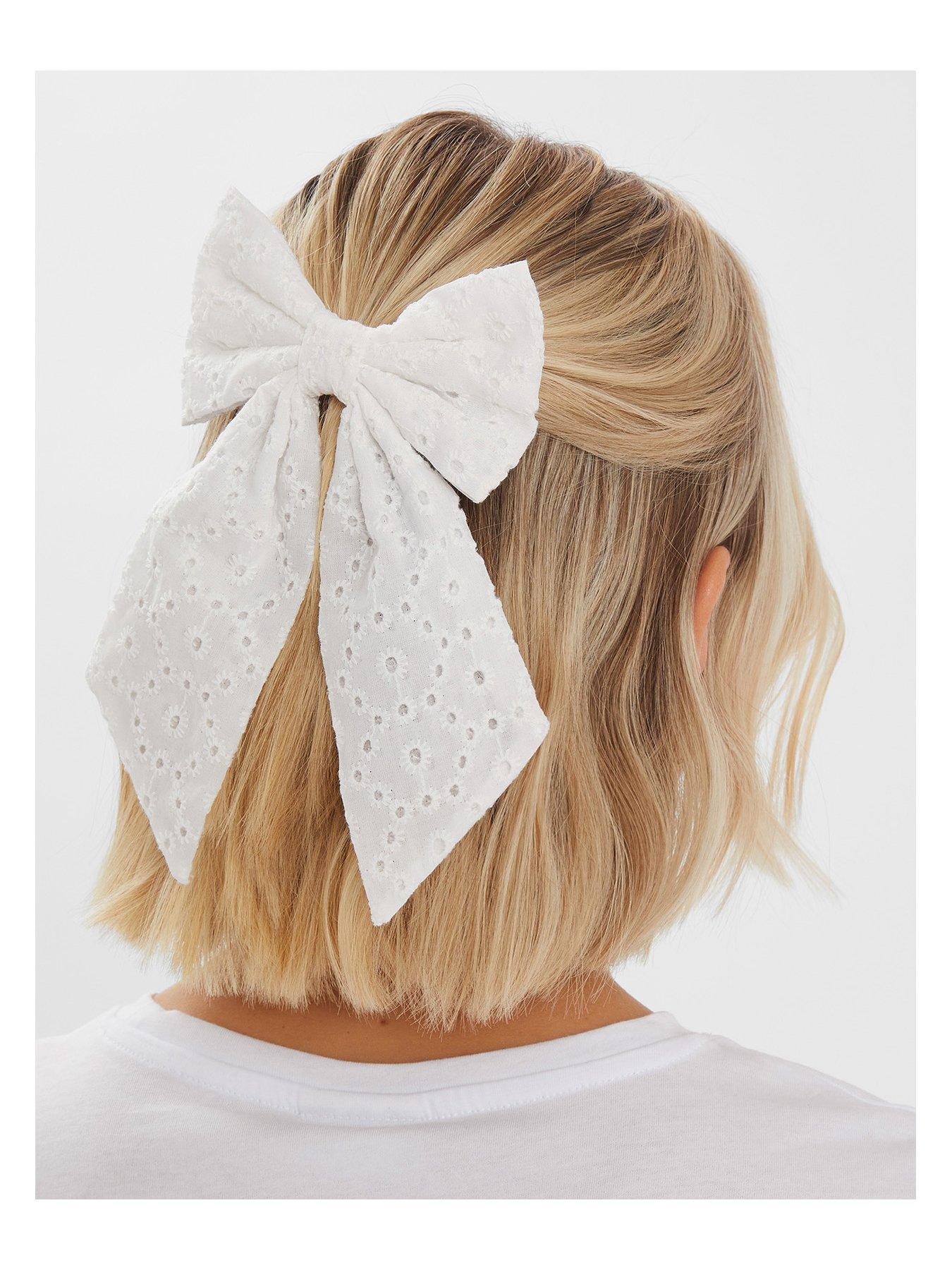 accessorize-broderie-bow-barrette-hair-clip-whitestillFront