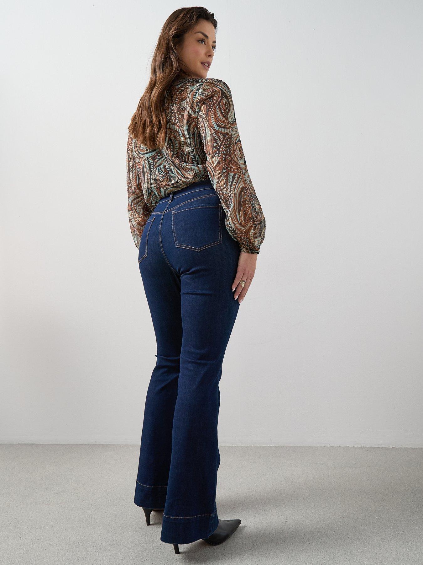 the-very-collection-curve-contrast-stitch-kickflare-jeans-dark-washdetail