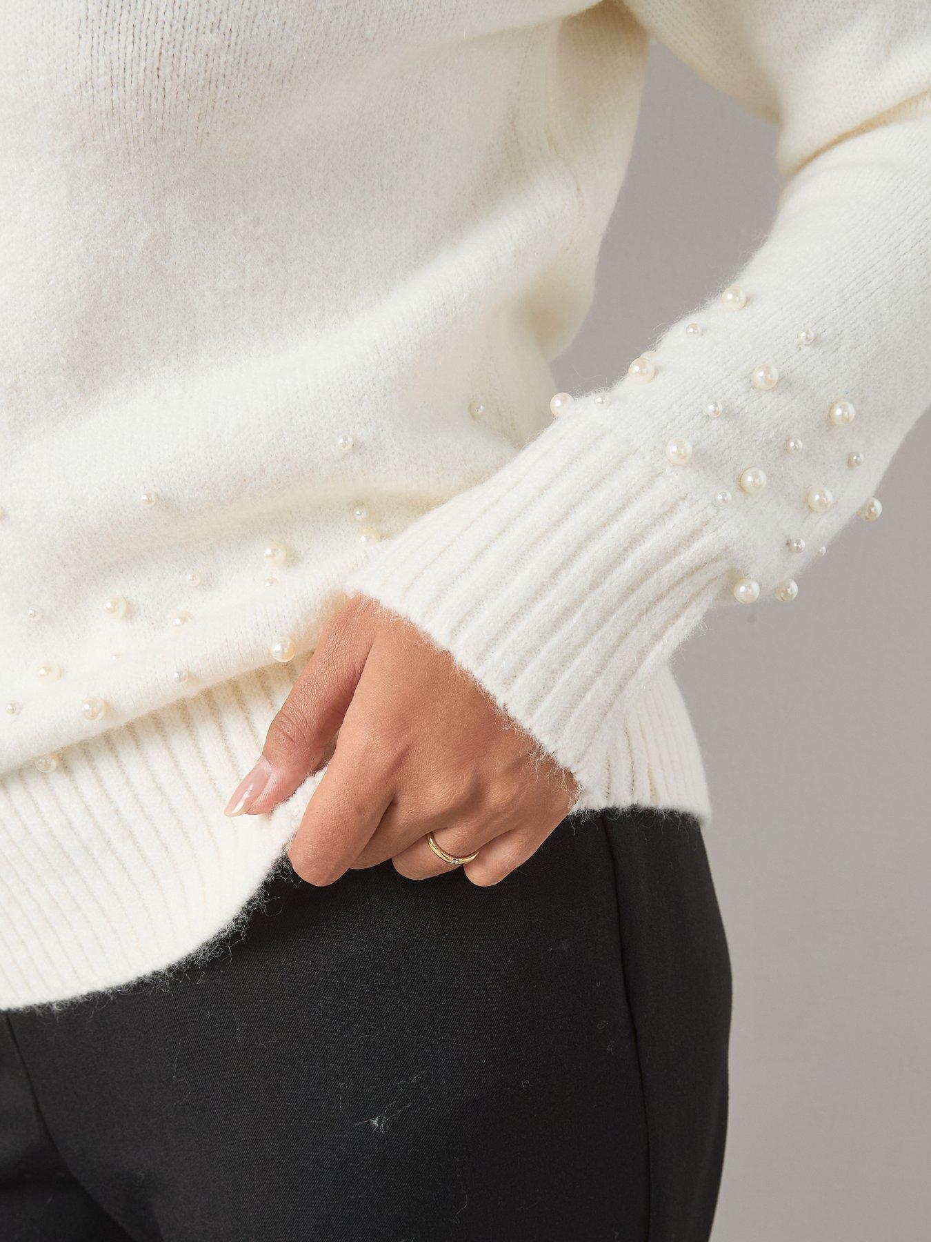 the-very-collection-curve-pearl-trim-off-shoulder-jumper-whitedetail