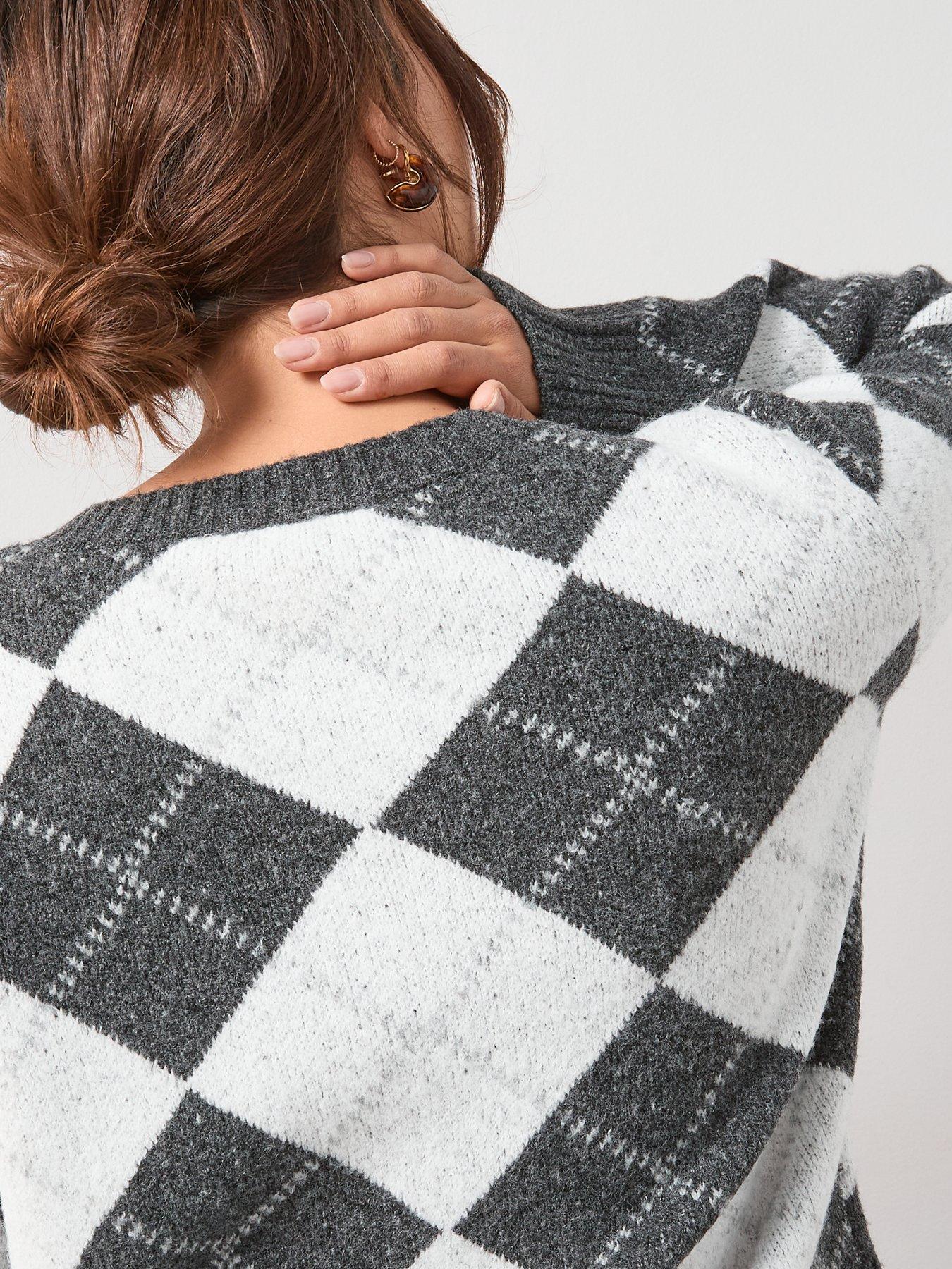 v-by-very-curve-argyle-button-through-crew-neck-cardigan-greydetail