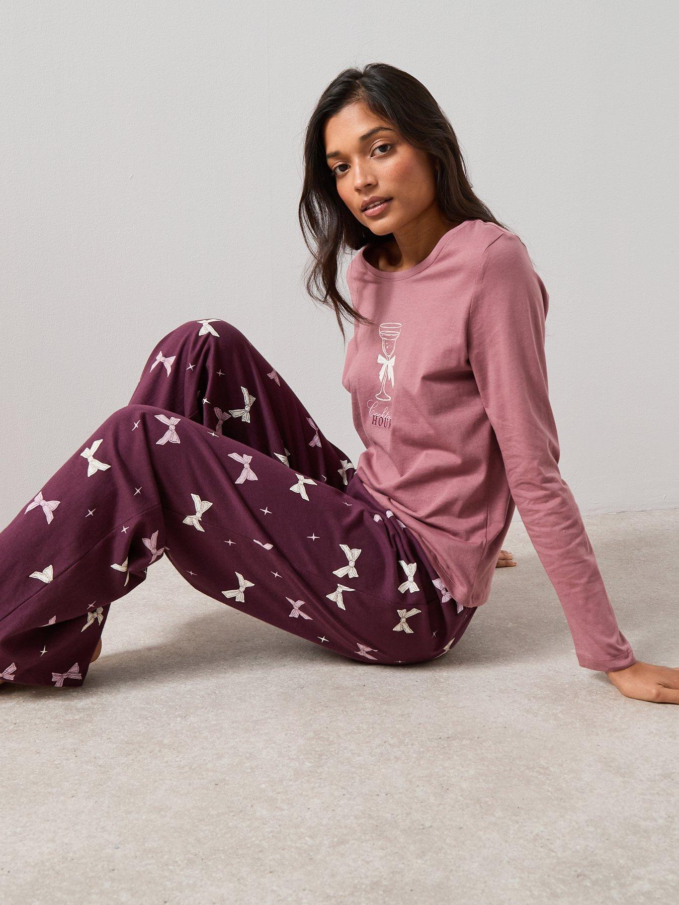 the-very-collection-long-sleeve-tshirt-cocktail-print-with-ribbon-wide-leg-pj-set-reddetail