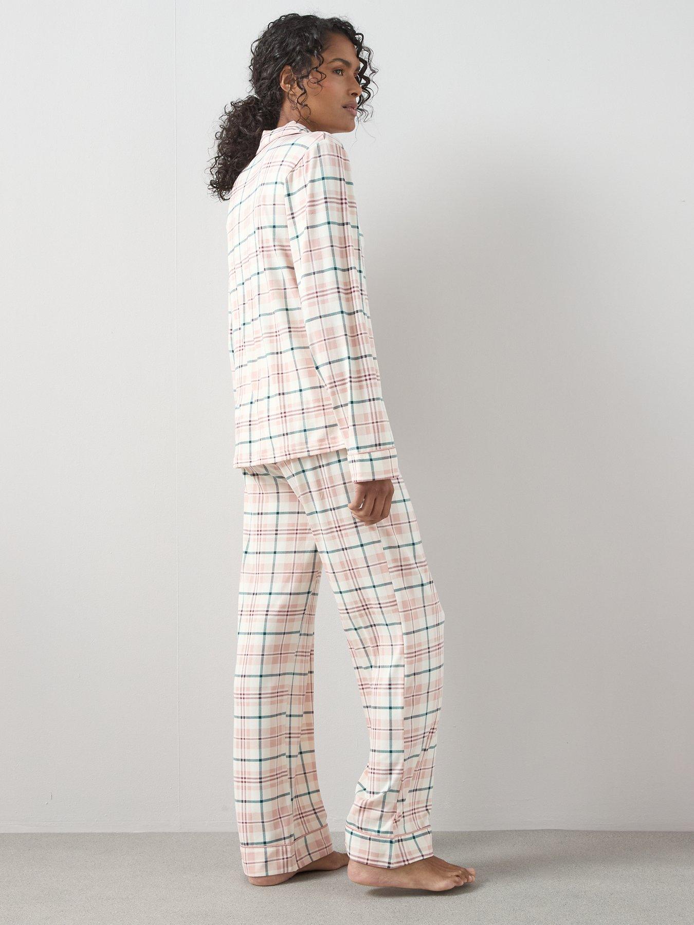 the-very-collection-check-aop-fleece-revere-pj-set-greenstillFront