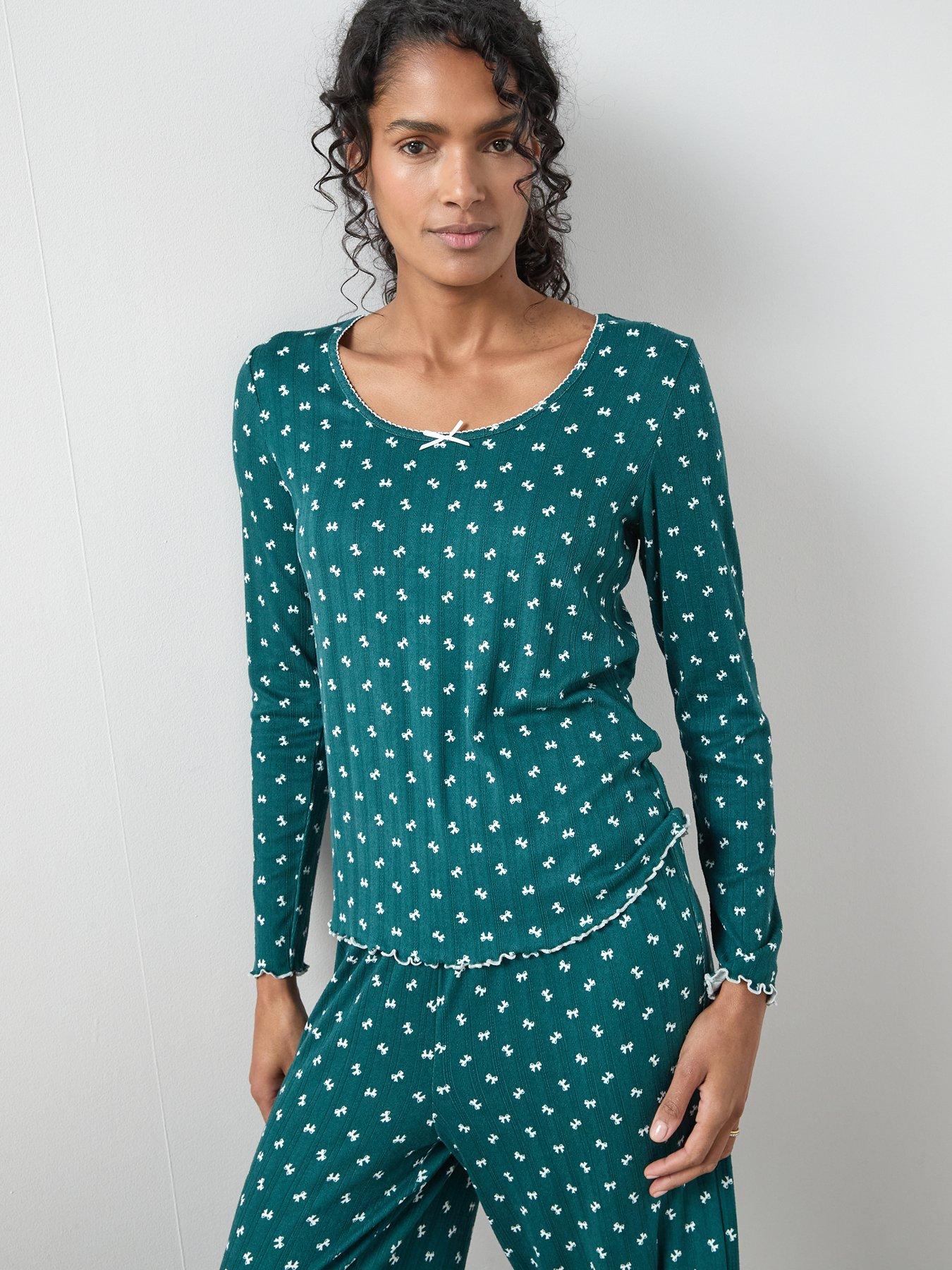 the-very-collection-soft-touch-pointelle-ribbon-print-henley-and-wide-leg-pj-set-greendetail