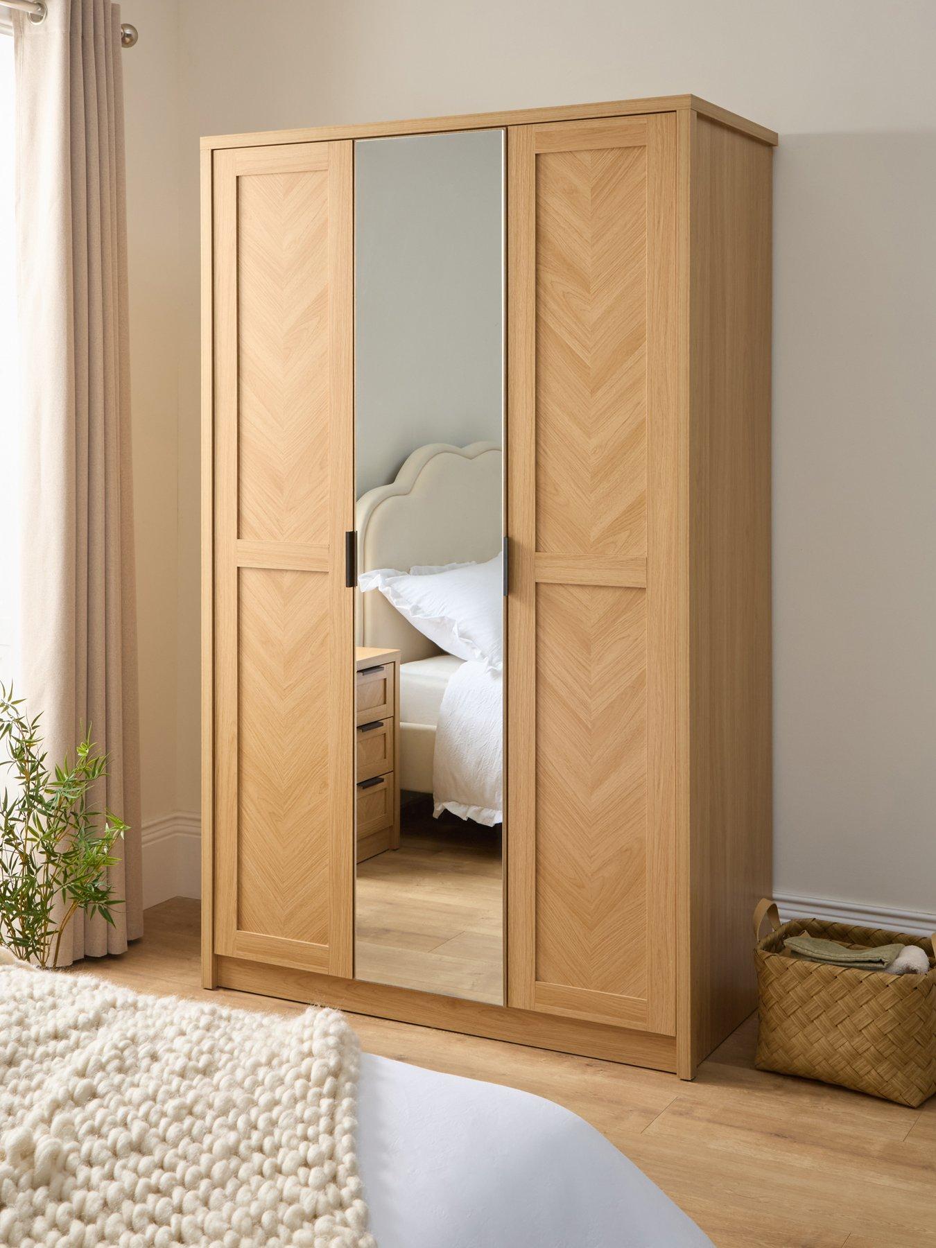 very-home-chevry-3-door-mirrored-wardrobe-oak