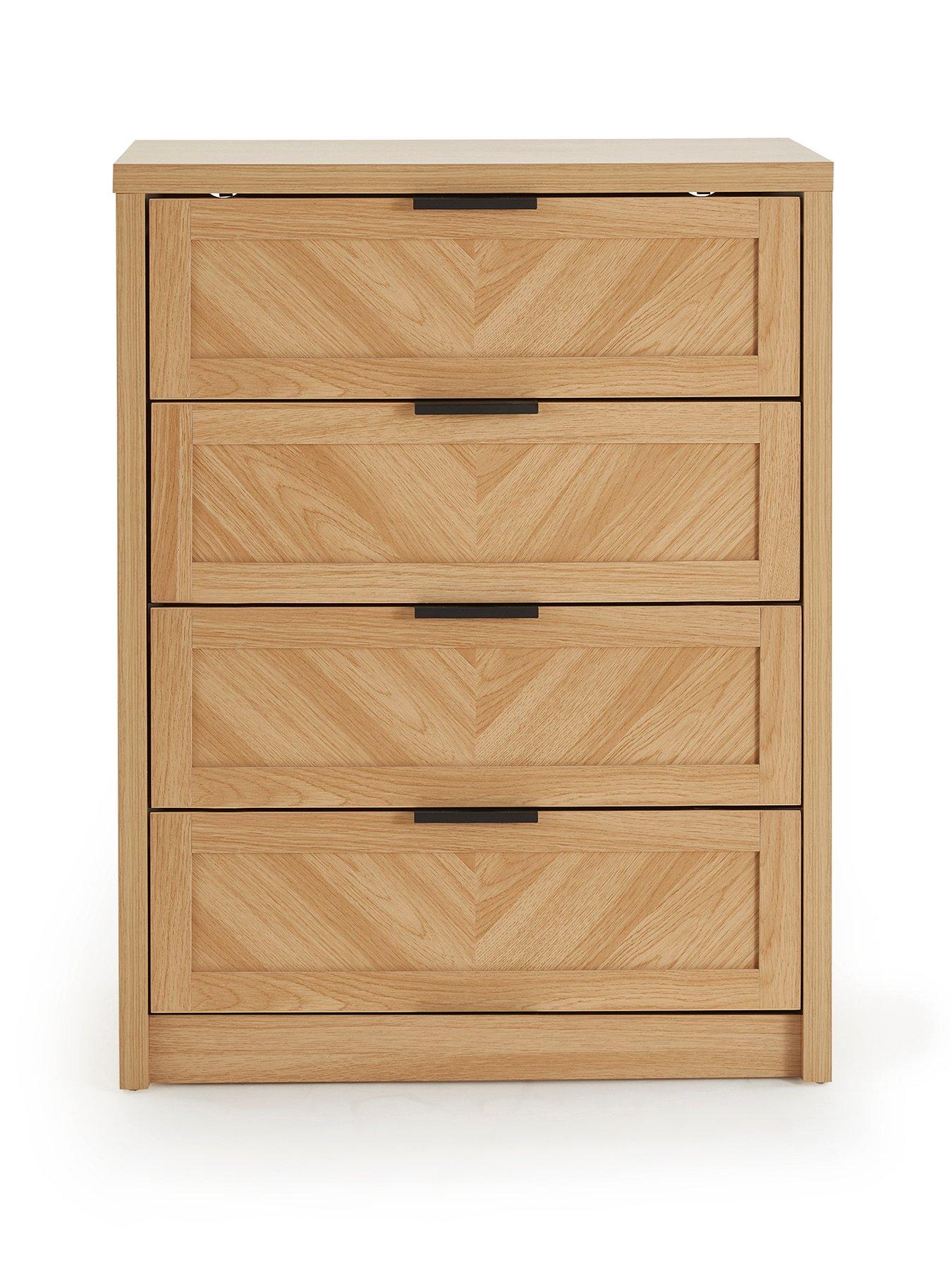 Image 2 of 7 of The Very Collection Chevry 4 Drawer Chest - Oak