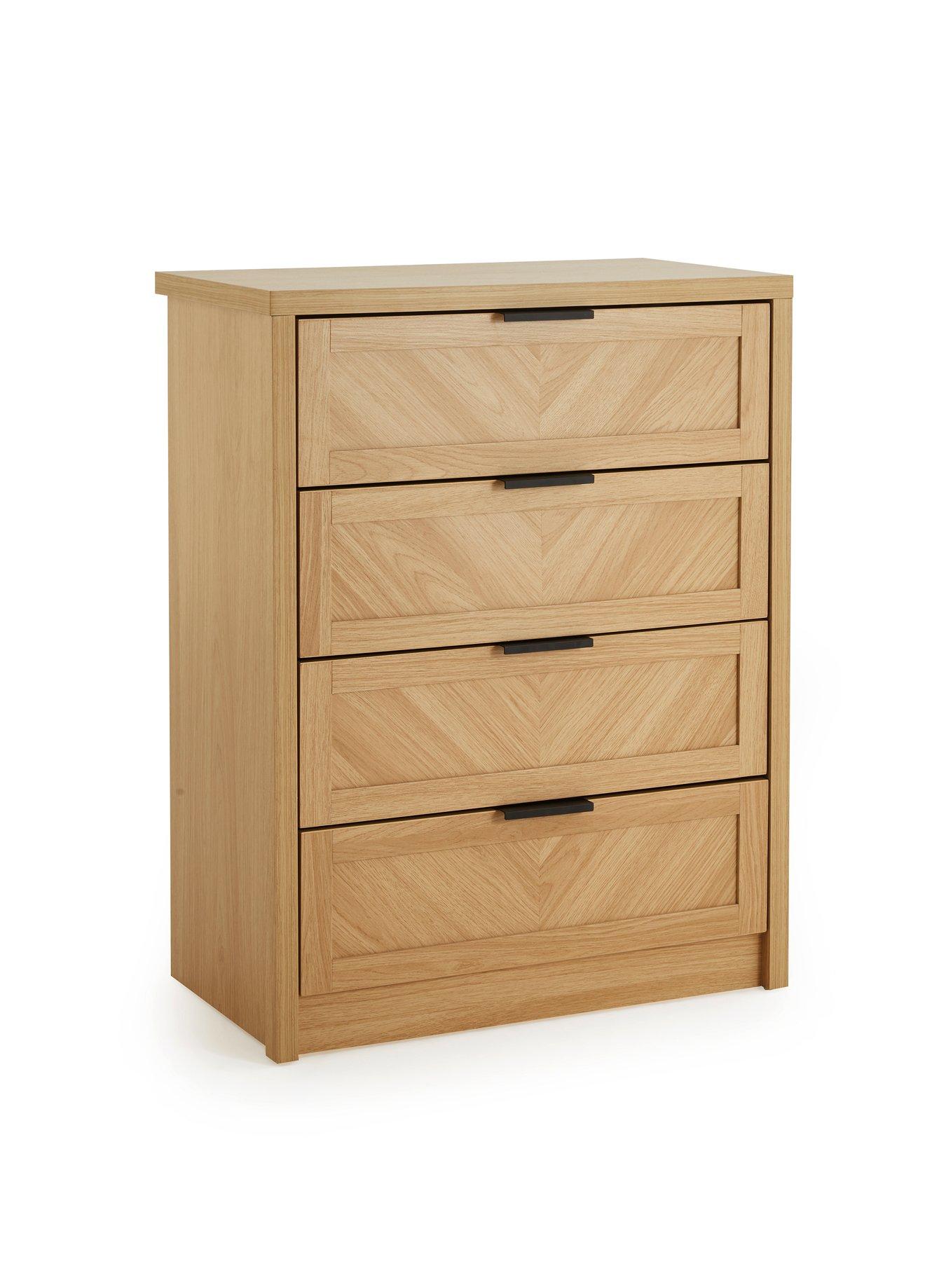 Image 3 of 7 of The Very Collection Chevry 4 Drawer Chest - Oak