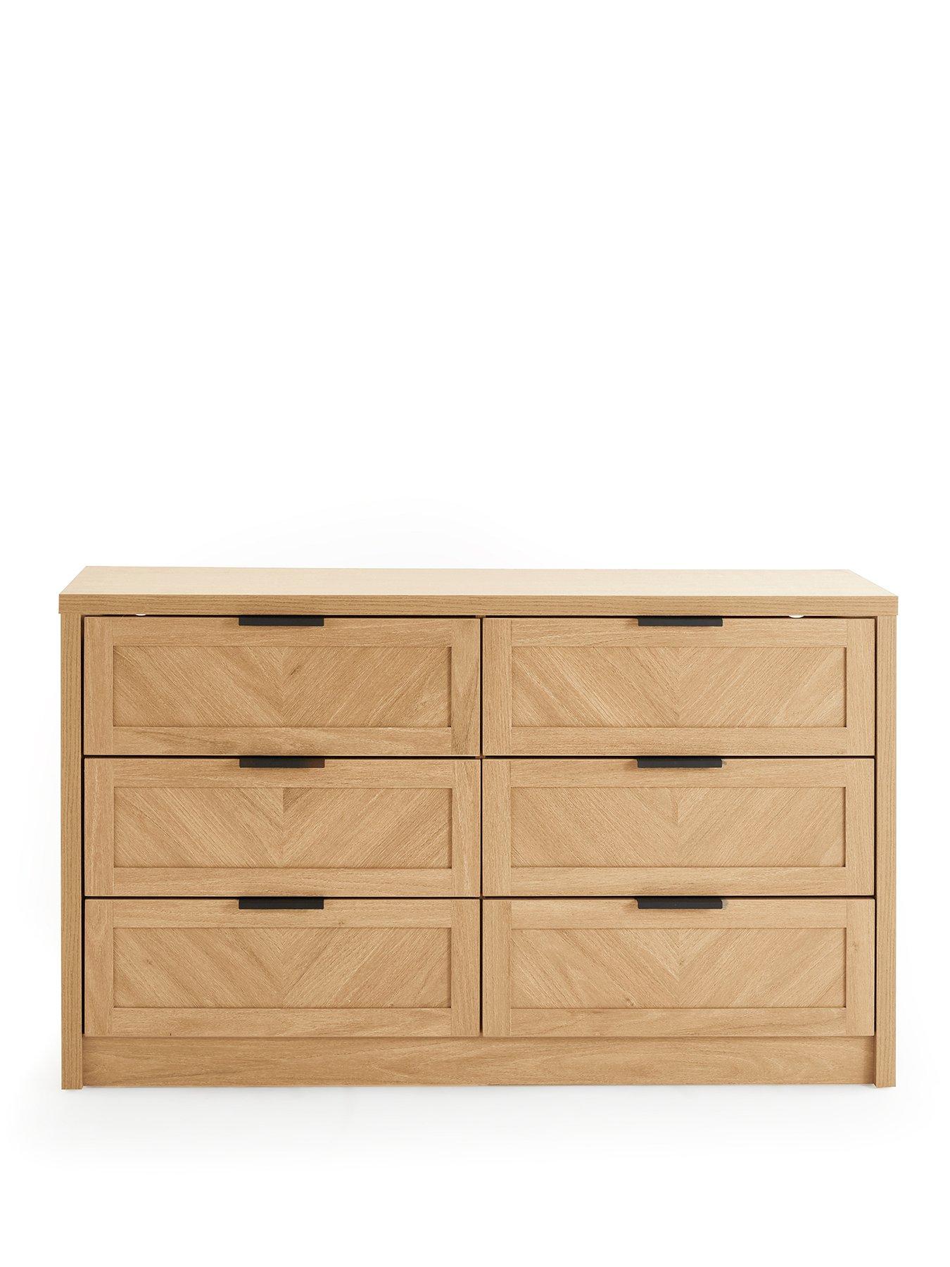 Image 2 of 7 of The Very Collection Chevry 3 +&nbsp;3 Drawer Chest - Oak