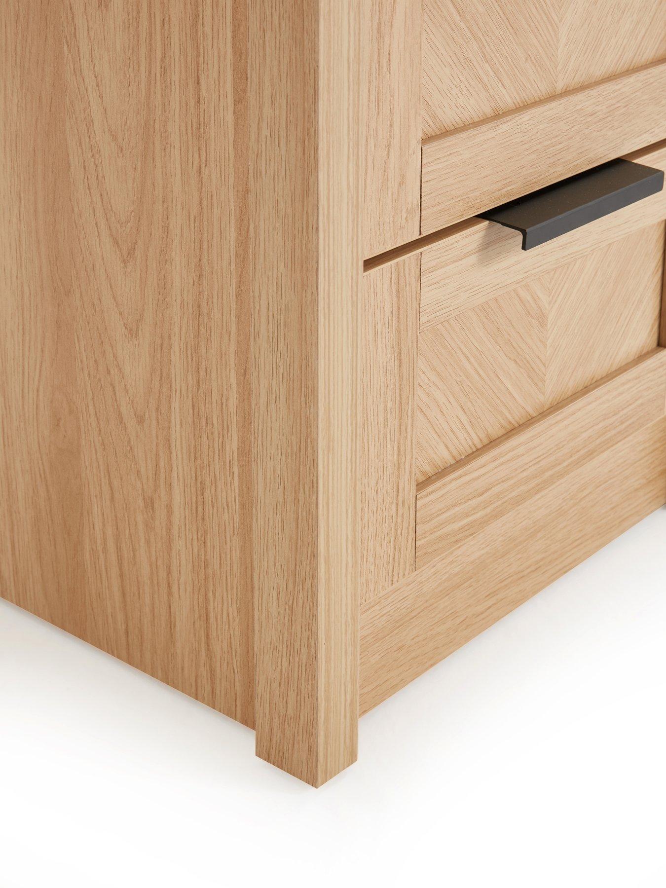 Image 7 of 7 of The Very Collection Chevry 3 +&nbsp;3 Drawer Chest - Oak