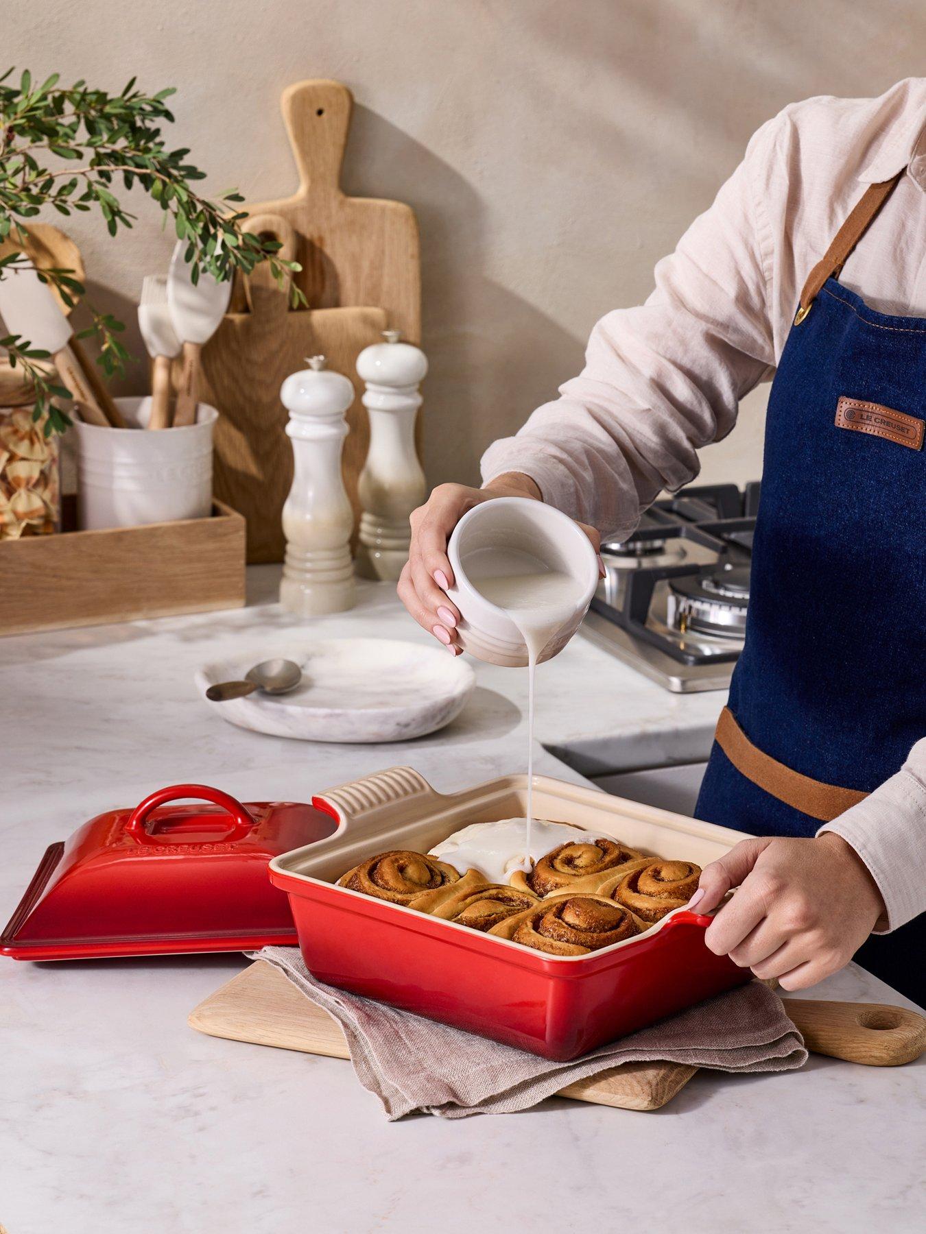 le-creuset-23cm-heritage-square-dish-with-lid