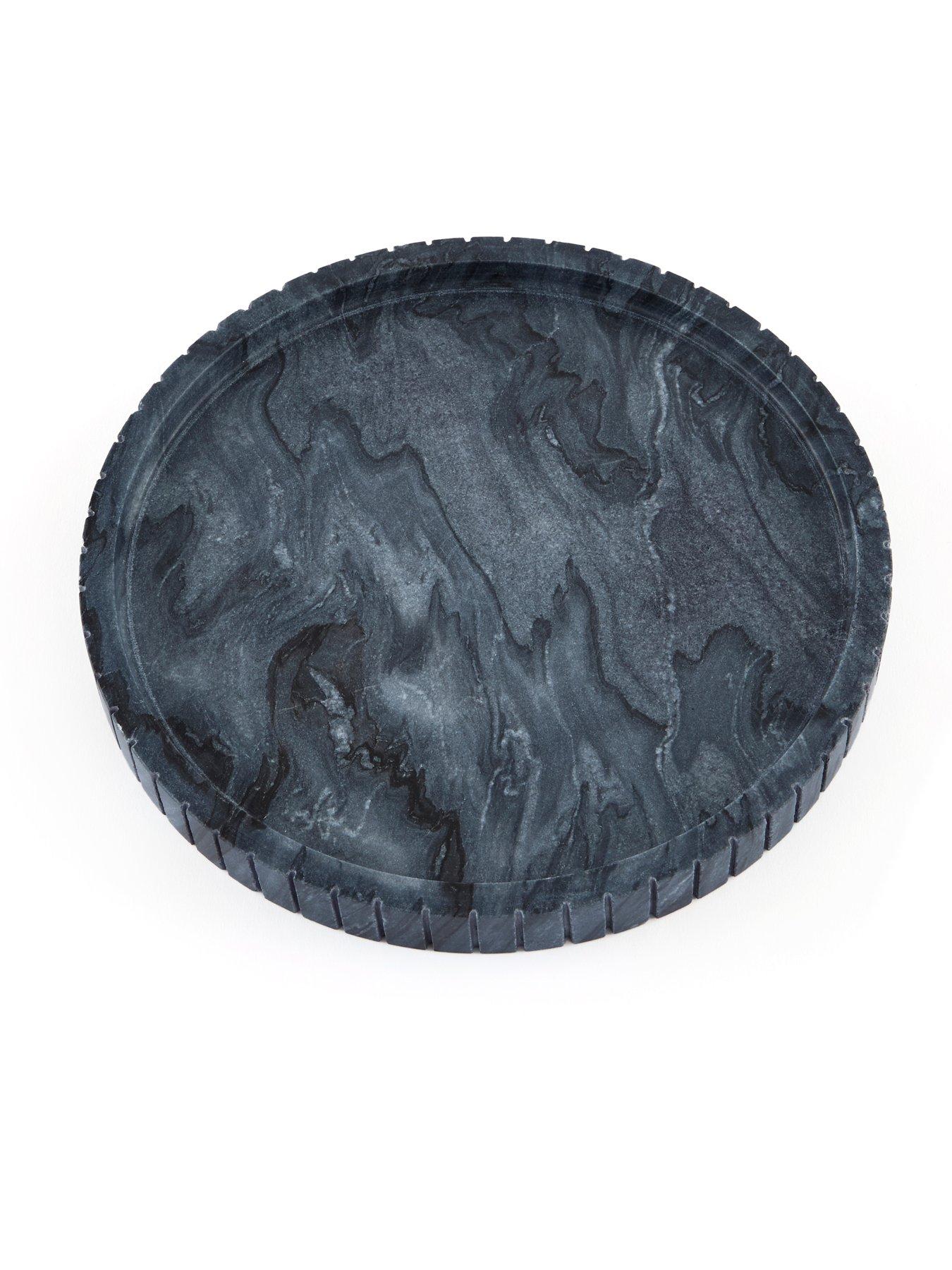 the-very-collection-fluted-marble-trayoutfit