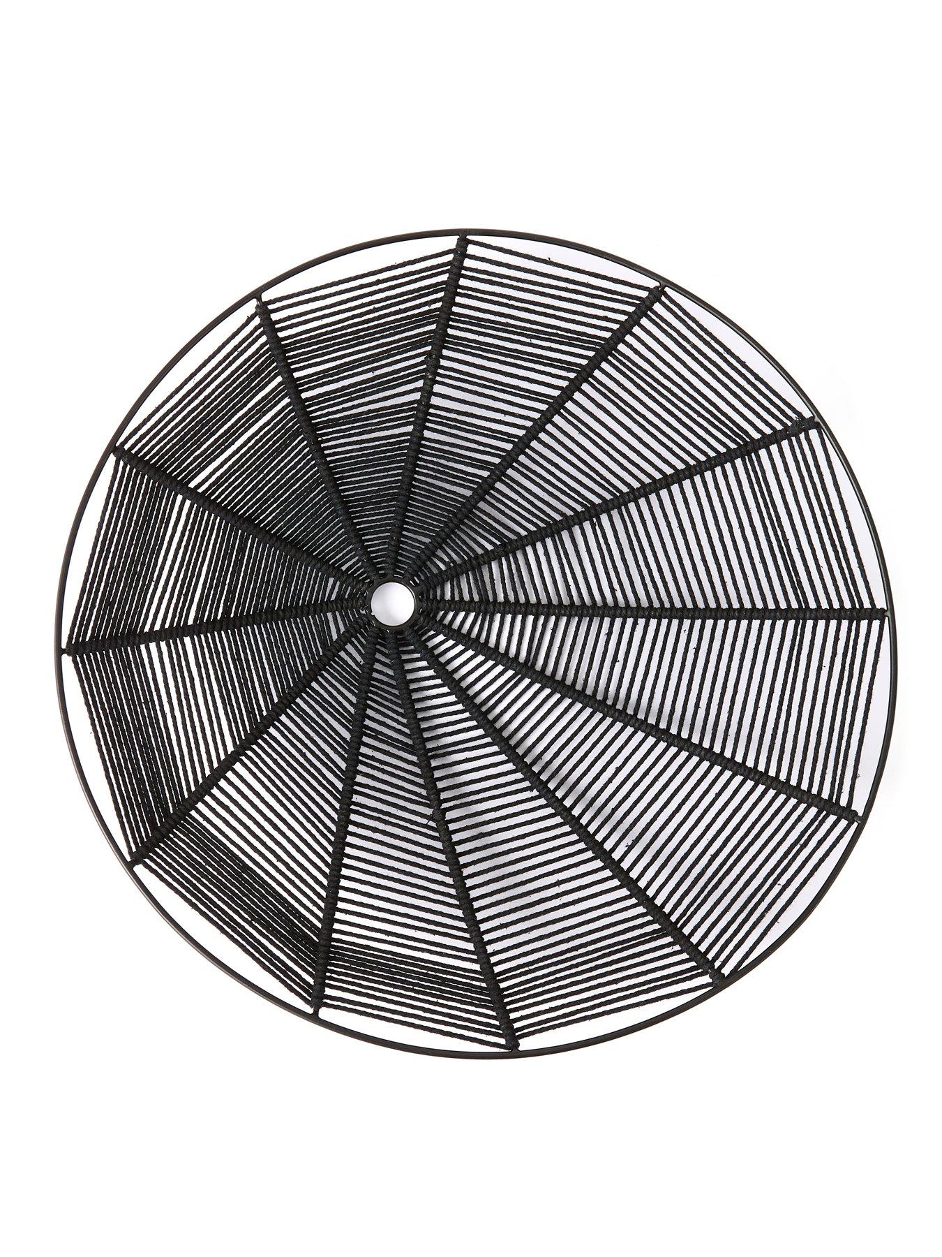 very-home-spiderweb-trayback