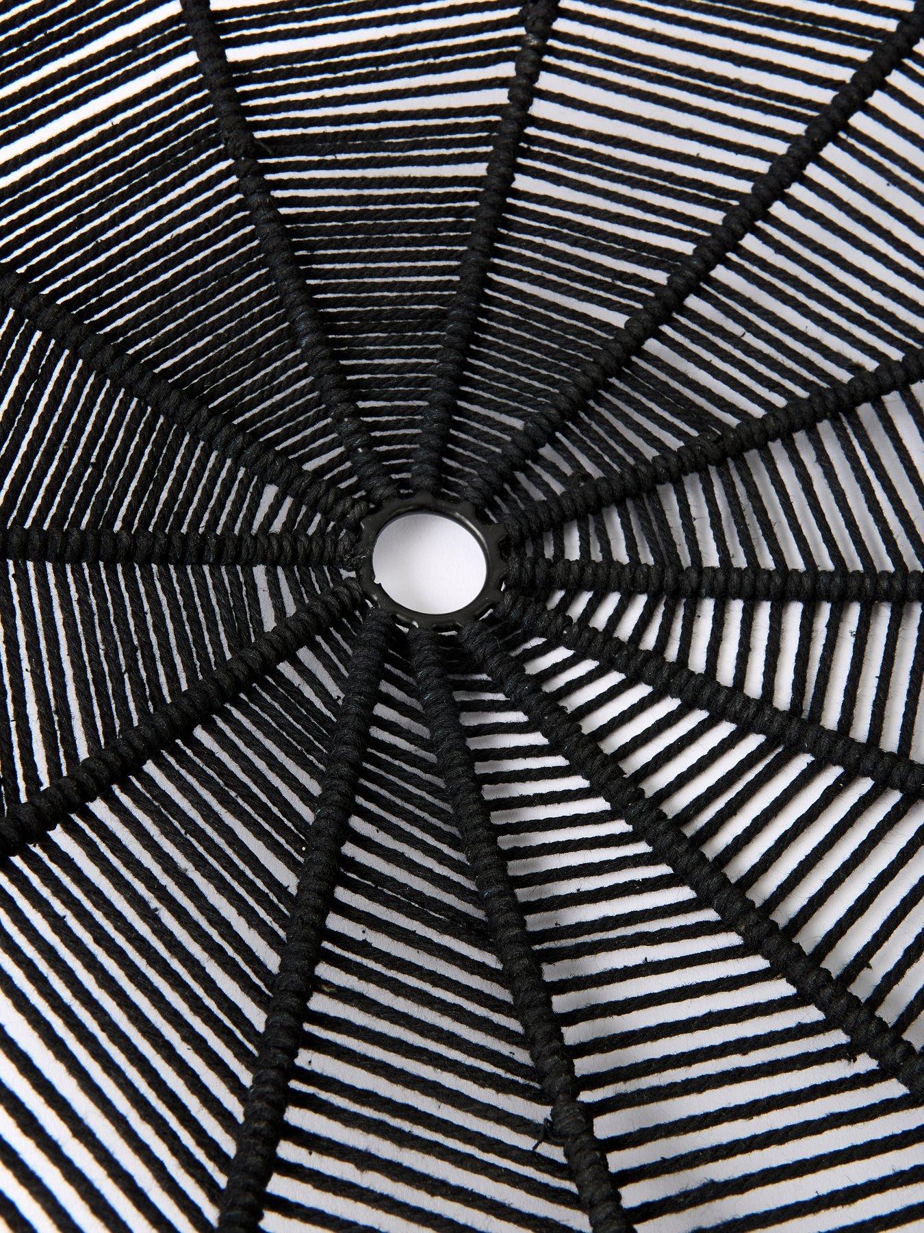 very-home-spiderweb-traydetail