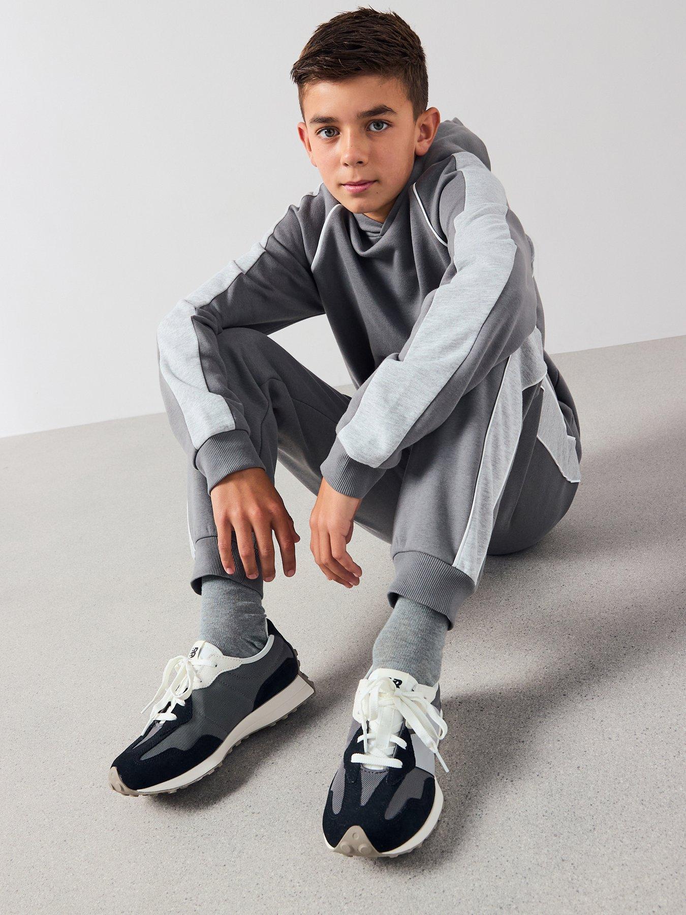 the-very-collection-boys-stripe-elevated-tracksuit-set-greyoutfit