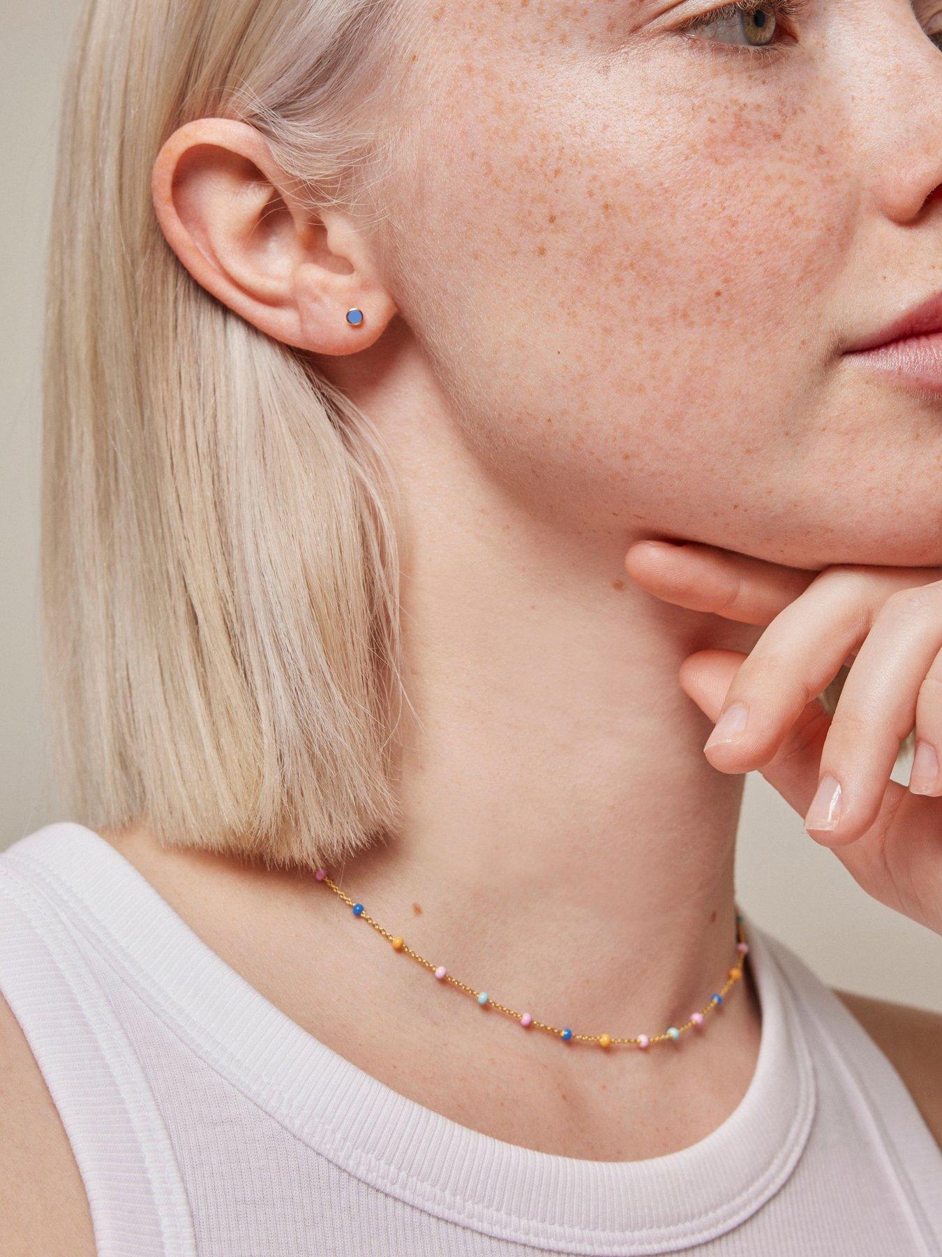 enamel-copenhagen-enamel-cornflower-dot-gold-plated-sterling-silver-studsstillFront