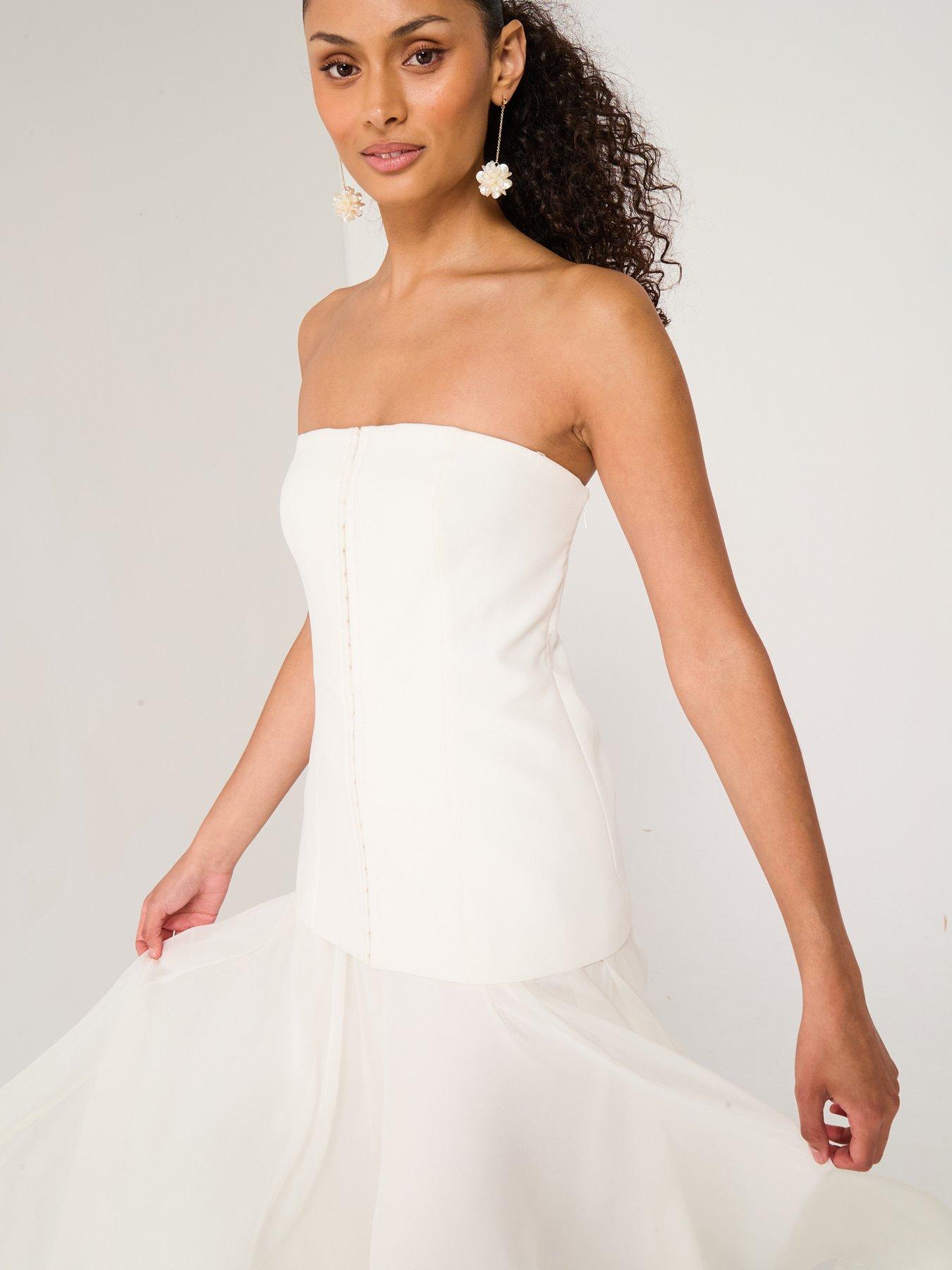 forever-new-alexis-hook-and-eye-sheer-midi-creamdetail