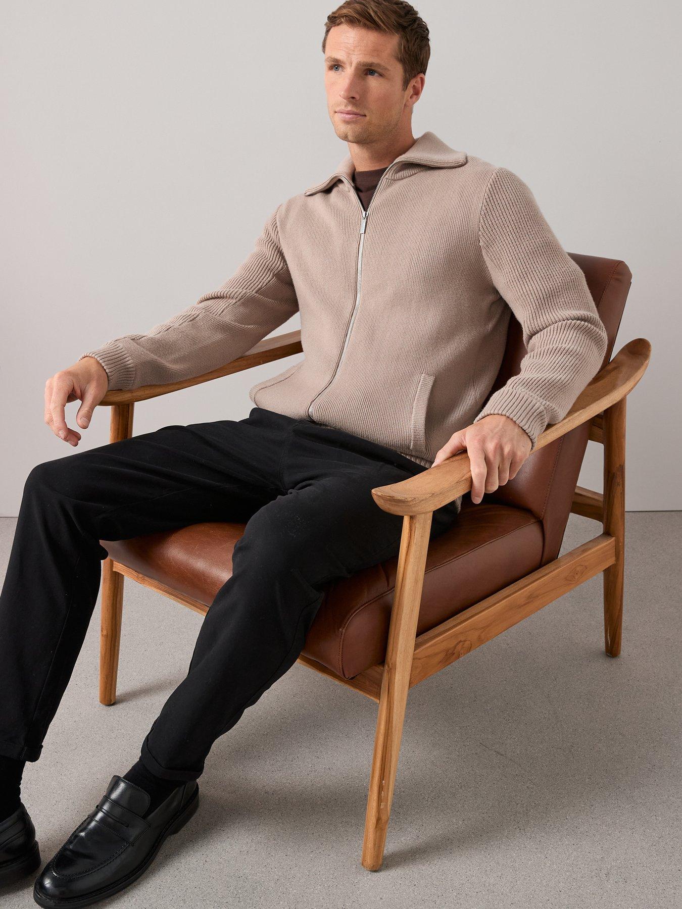 the-very-collection-pleated-tapered-trousers-blackdetail