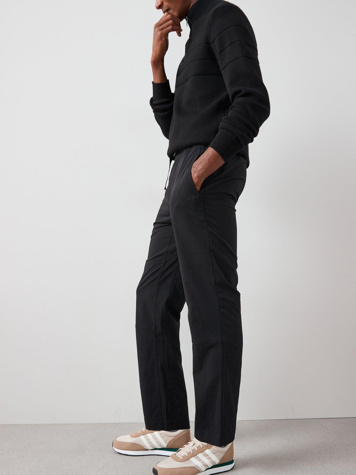 the-very-collection-outdoor-tech-trouser-blackdetail