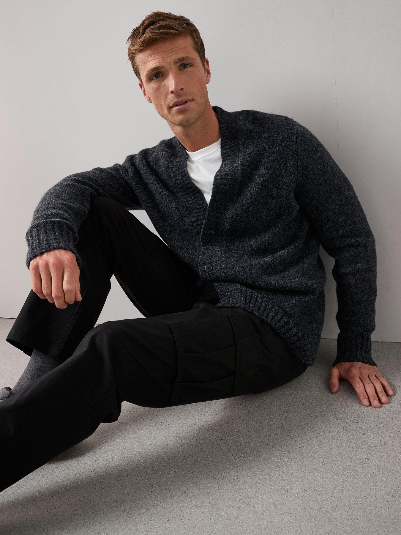 the-very-collection-tapered-fit-cargo-trousers-with-stretch-blackoutfit