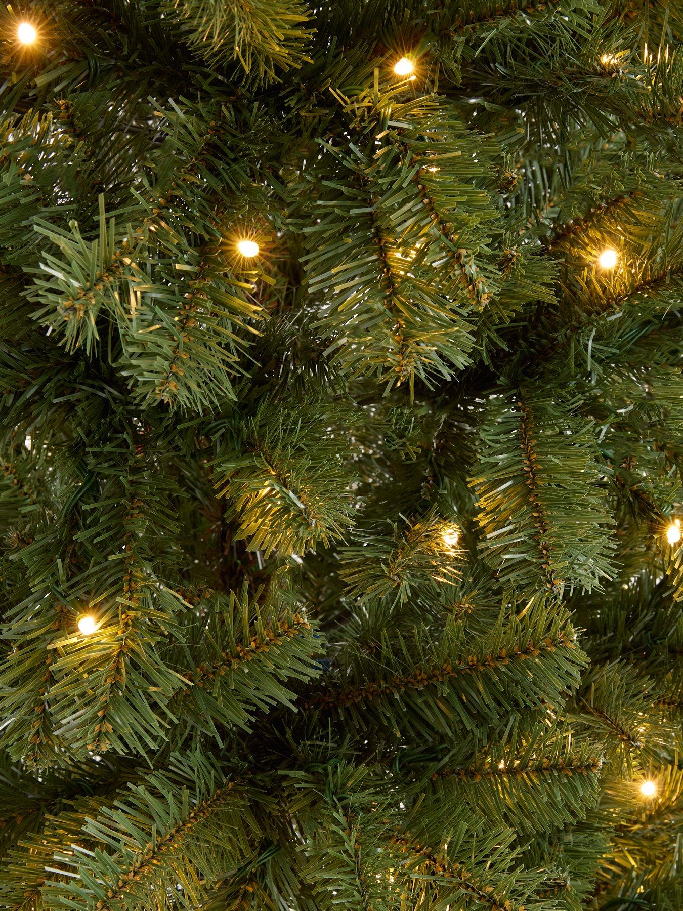 very-home-7ft-pre-lit-beaumont-slim-christmas-treedetail