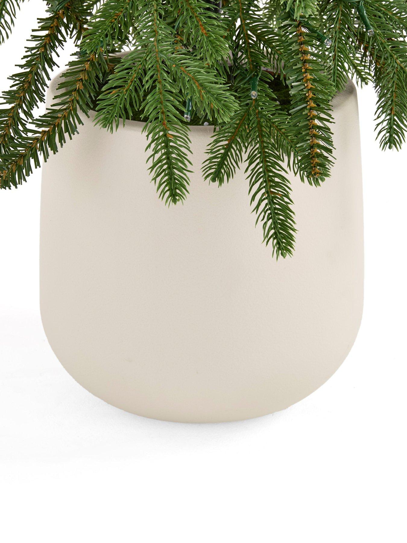 Image 5 of 6 of Very Home 5ft Prelit Potted Indoor/Outdoor Christmas Tree