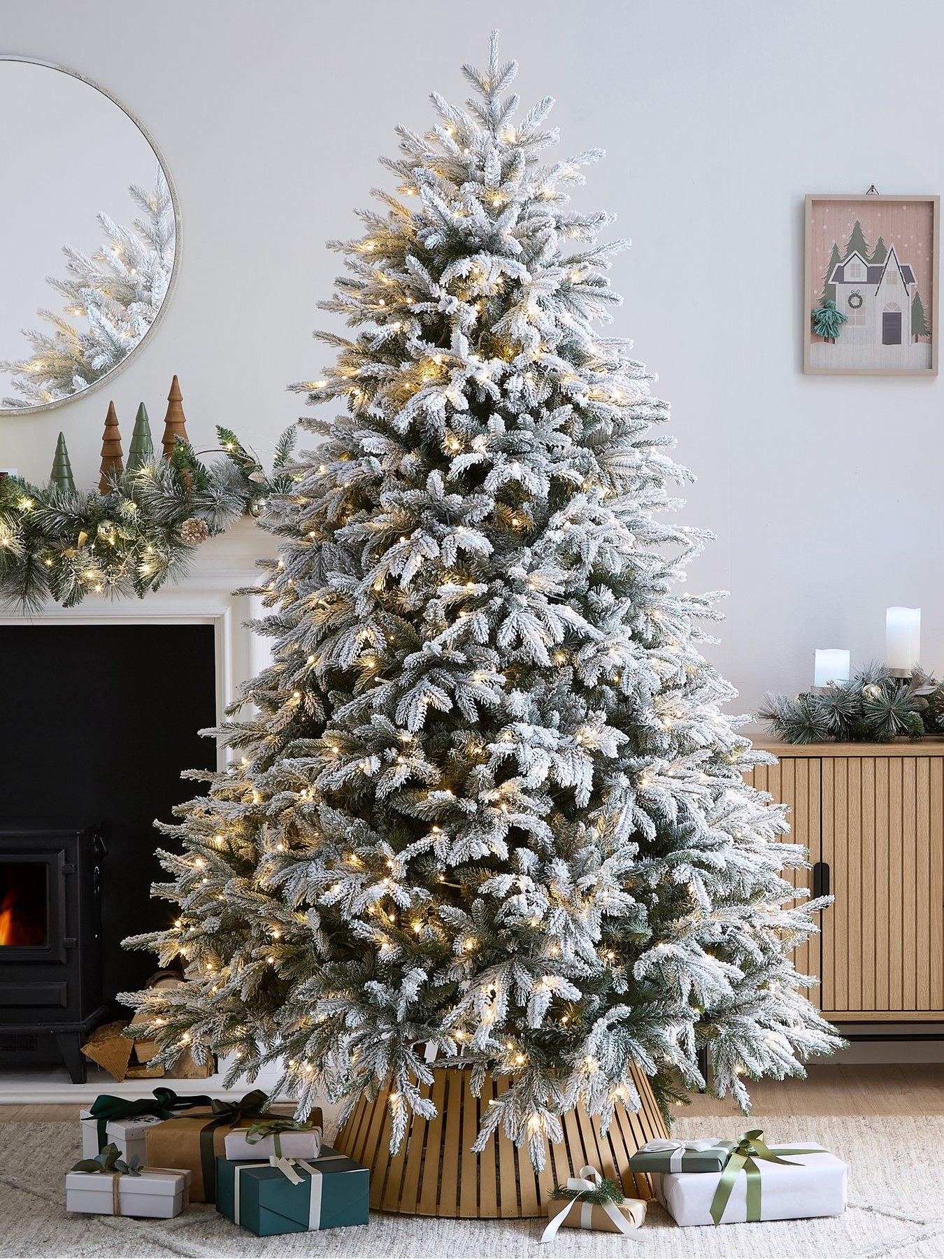 Very Home 7ft Deluxe Snowden Pre Lit Flocked Christmas Tree