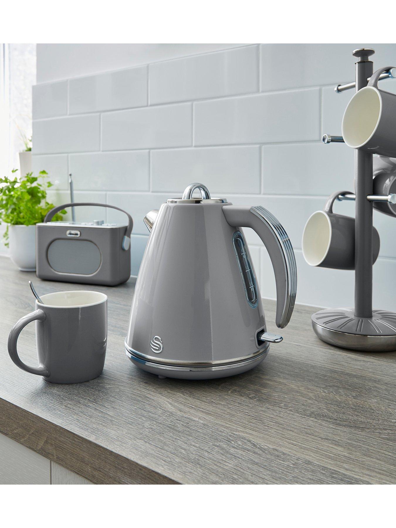 Image 4 of 5 of Swan EEJB184 Retro Style 4 Slice Toaster and Jug Kettle Set - Grey