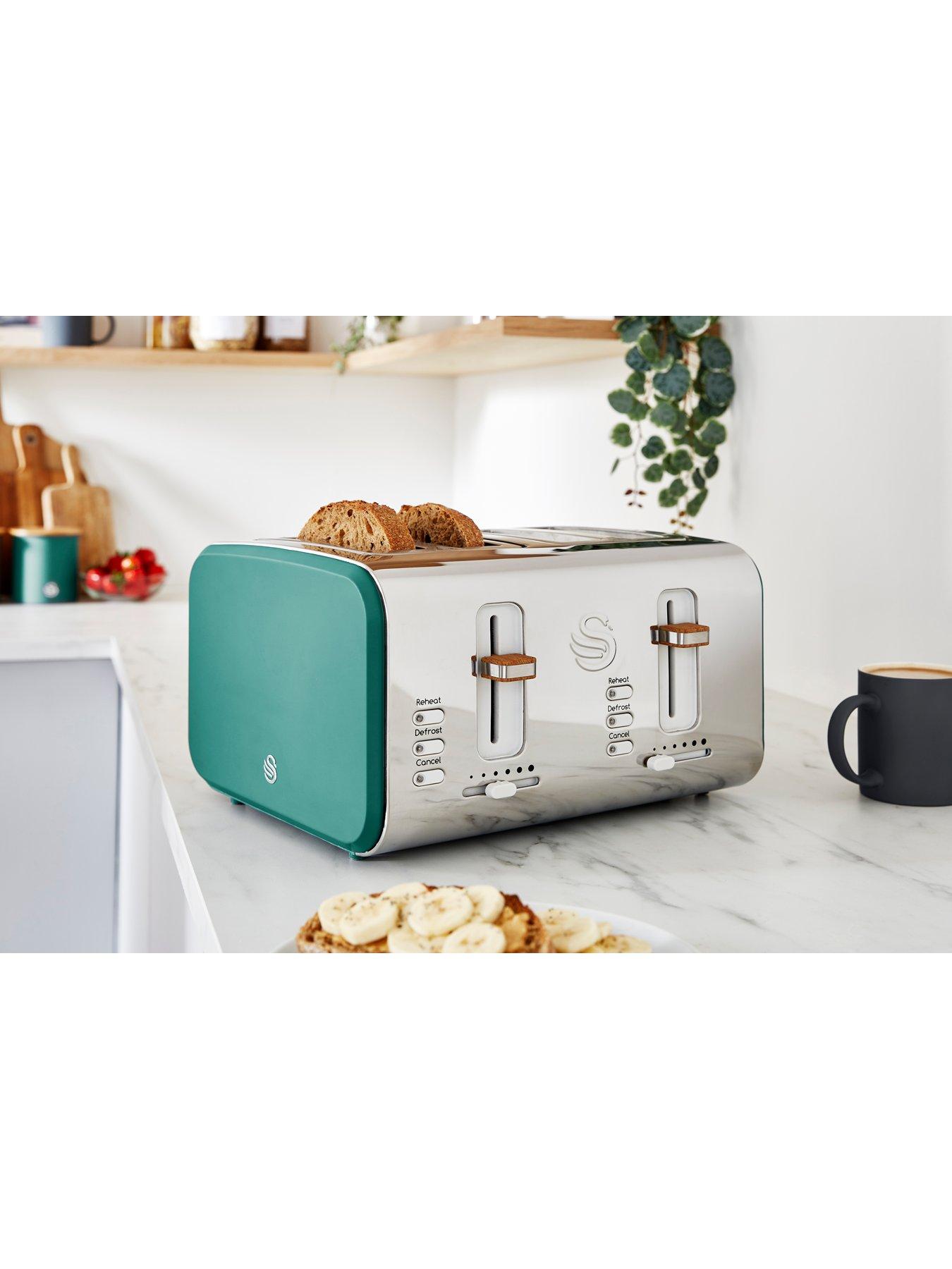 Image 5 of 5 of Swan EEJB151 Nordic 4 Slice Toaster and Kettle Set - Green