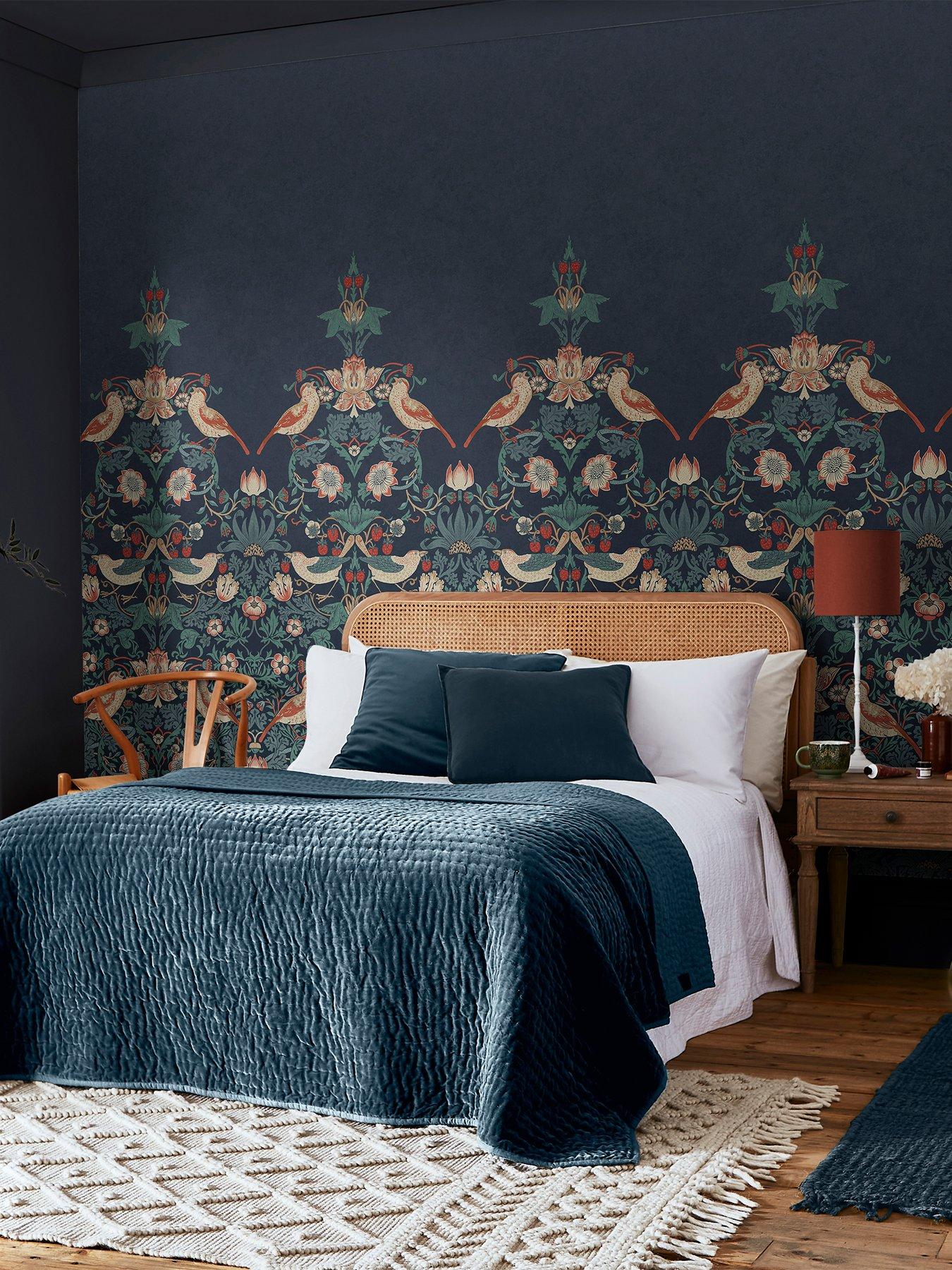 william-morris-at-home-william-morris-strawberry-thief-navy-fixed-size-mural-wallpaper