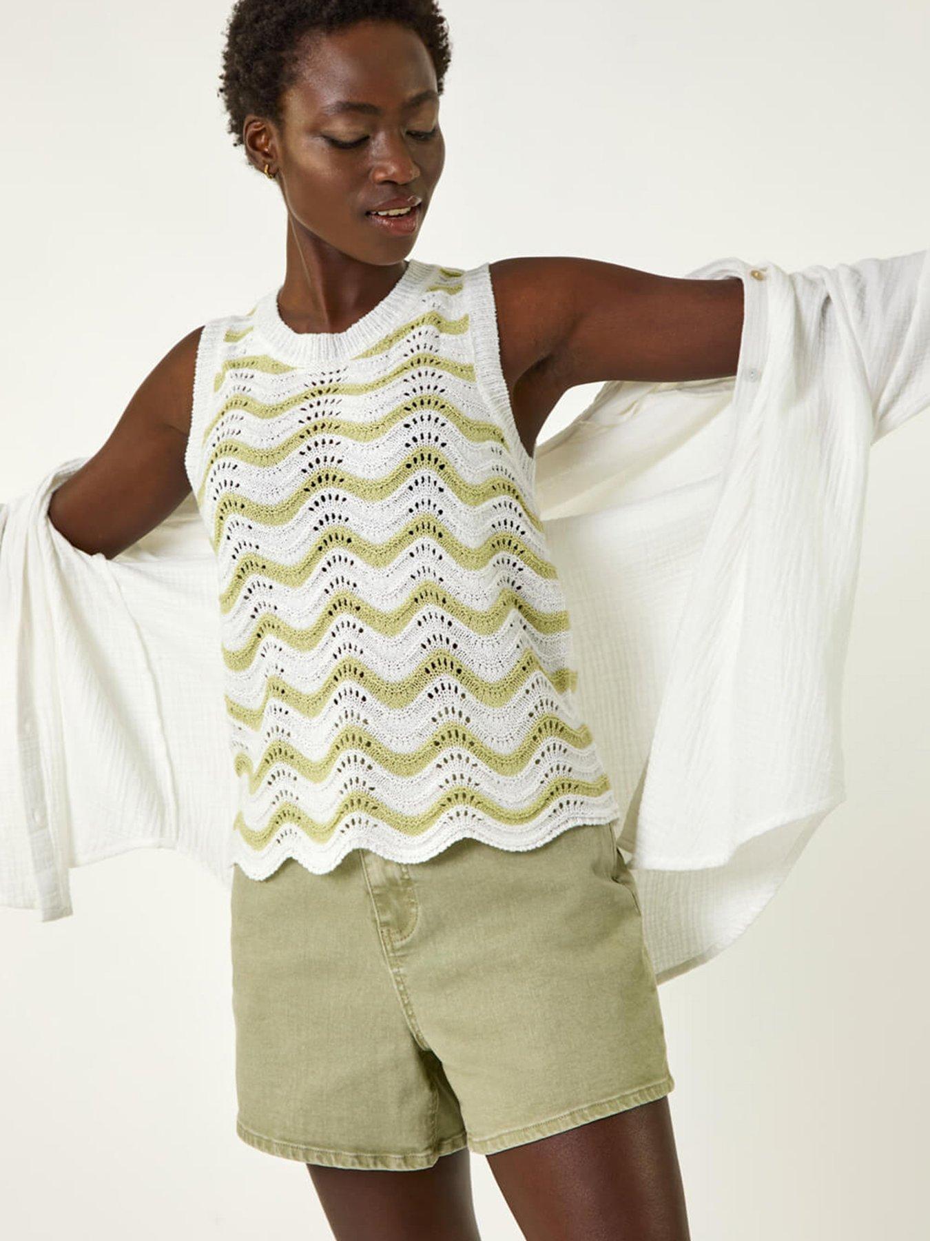 roman-scallop-wave-knitted-vest-white