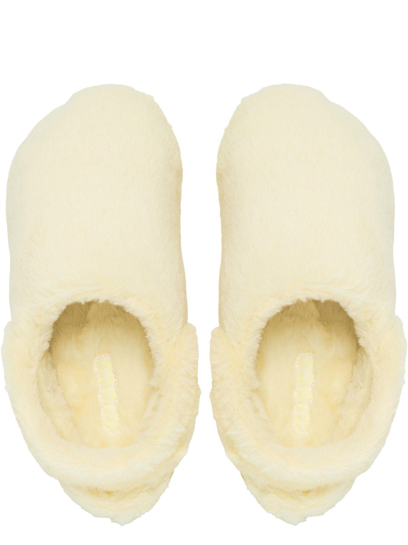 Image 4 of 6 of Crocs Men's Classic Unfurgettable Clog Slipper - Natural