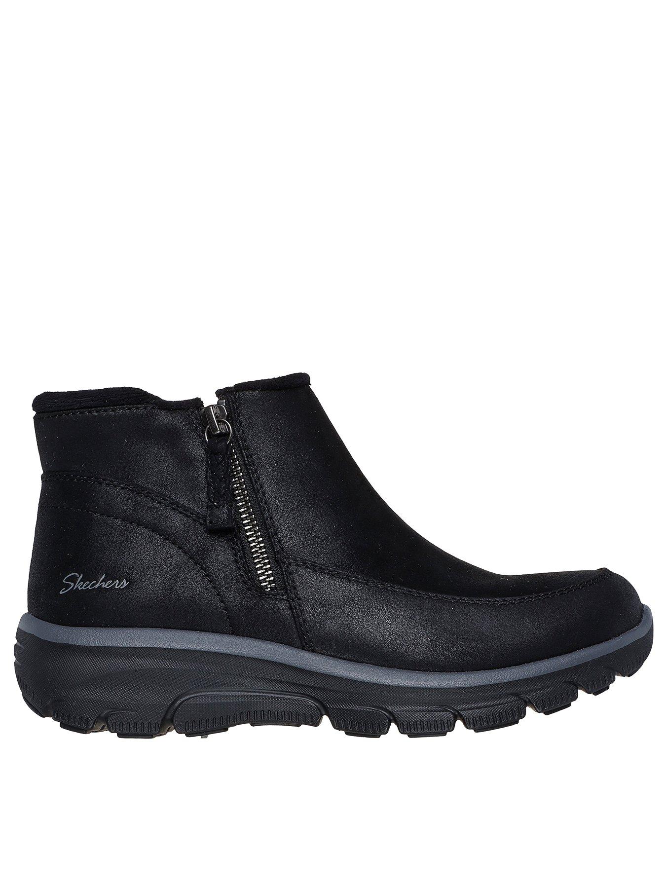 skechers-easy-going-into-fall-boot-black