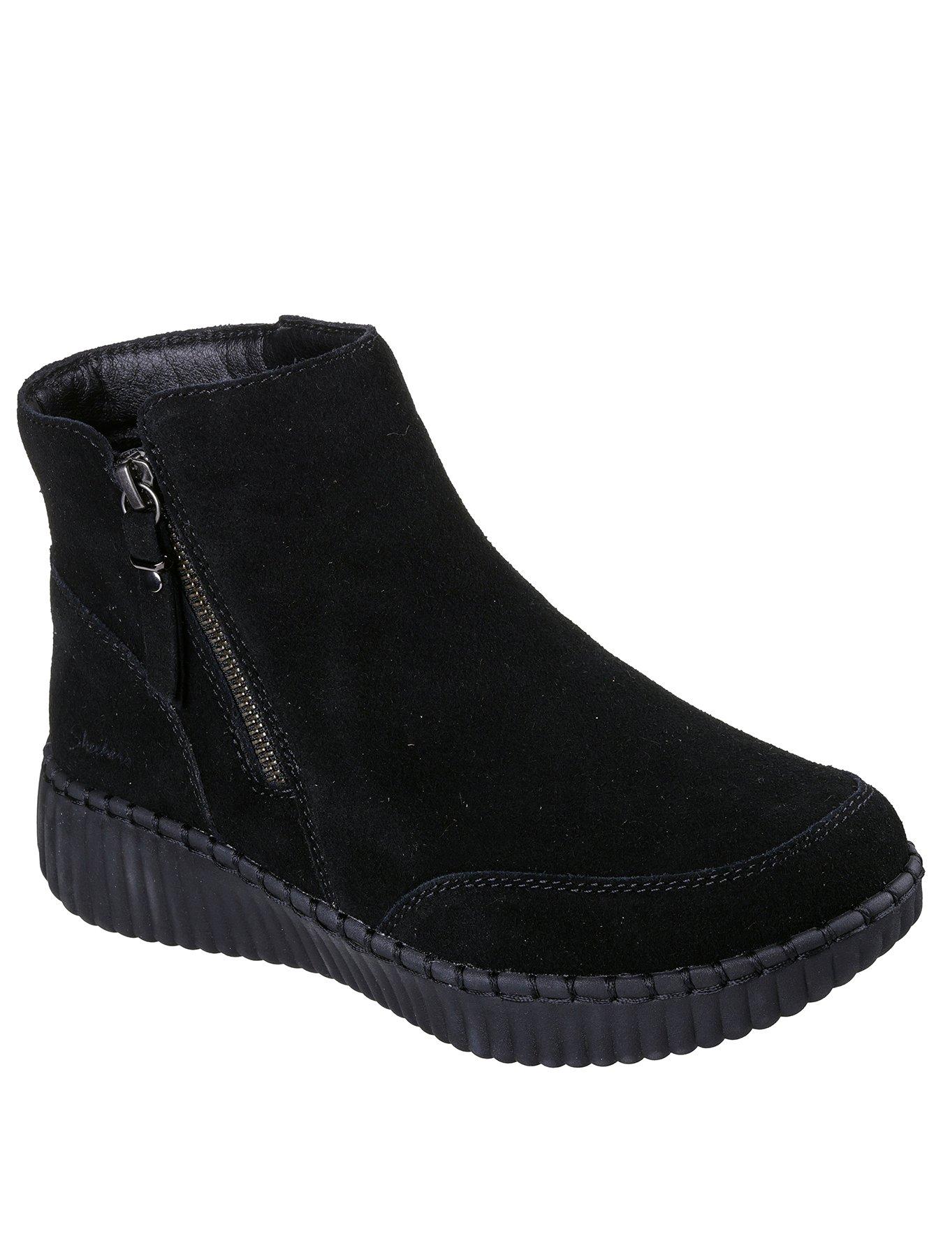 skechers-wilshire-blvd-boot-blackstillFront