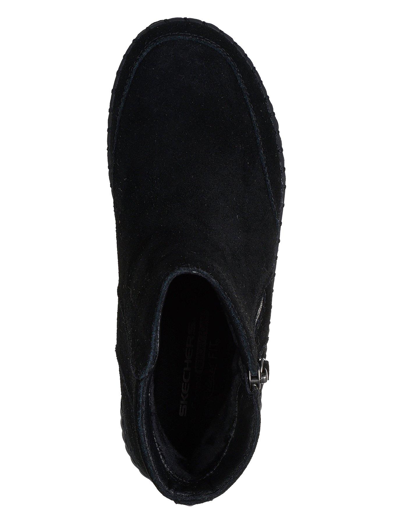 skechers-wilshire-blvd-boot-blackoutfit