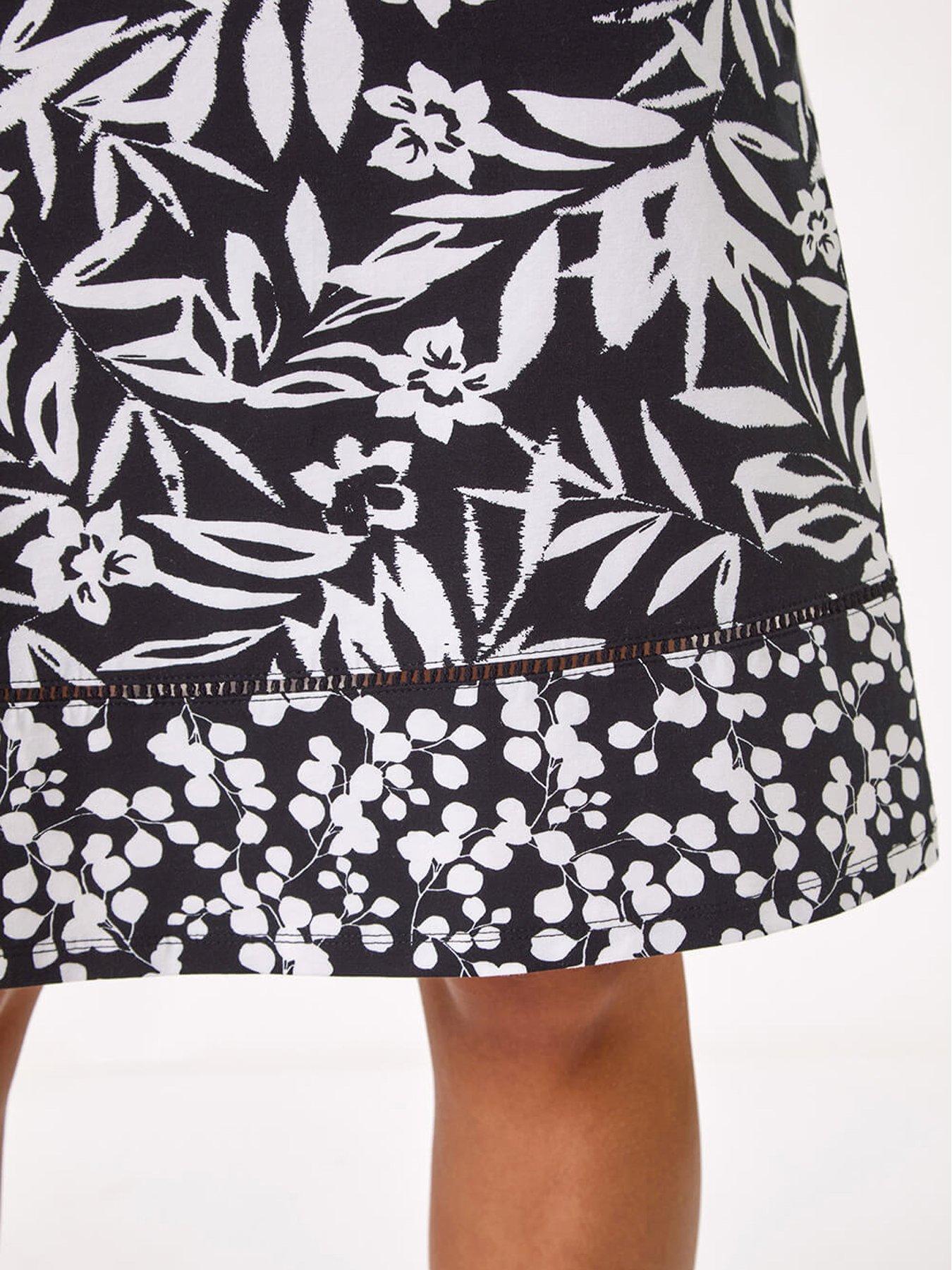 roman-a-line-palm-mono-print-skirt-blackdetail