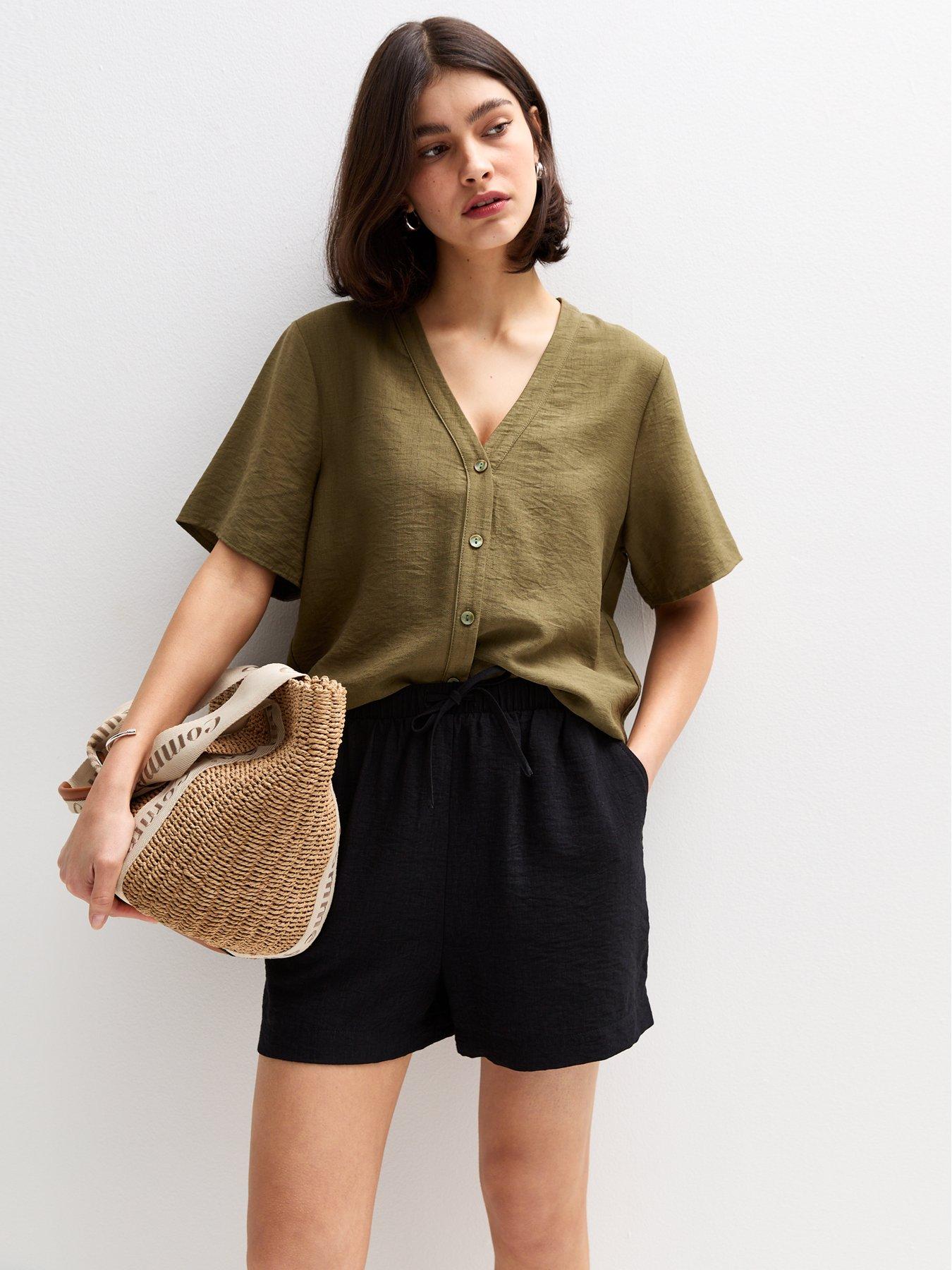 Image of New Look Crinkle Texture Relaxed Shorts - Black