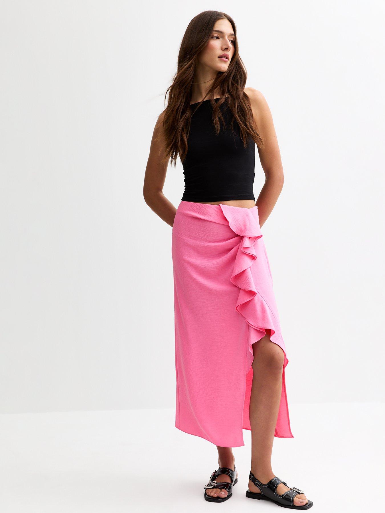 Image 1 of 4 of New Look Textured Ruffle Side Midi Skirt - Bright Pink