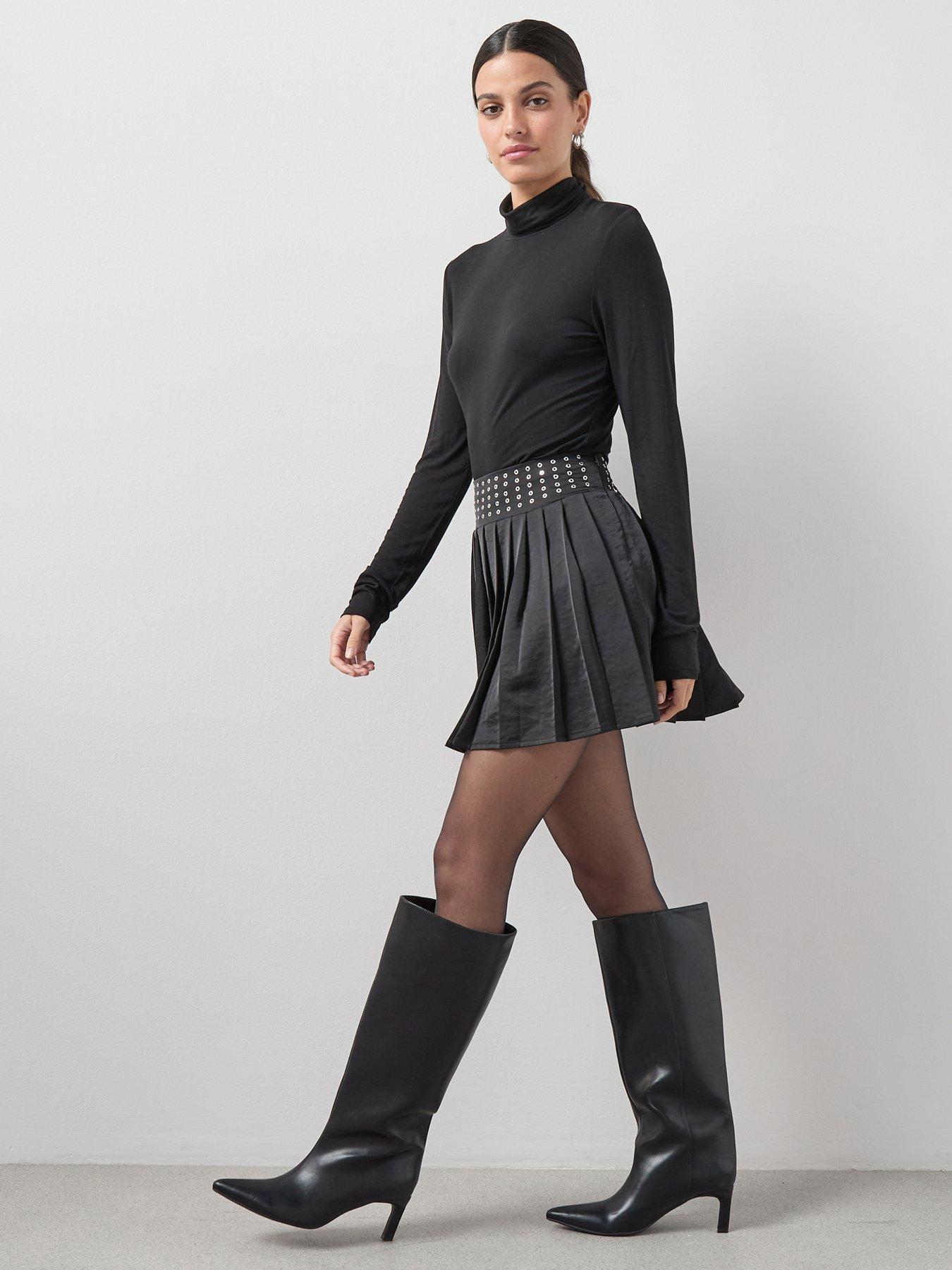 the-very-collection-statement-eyelet-pleated-mini-skirt-black