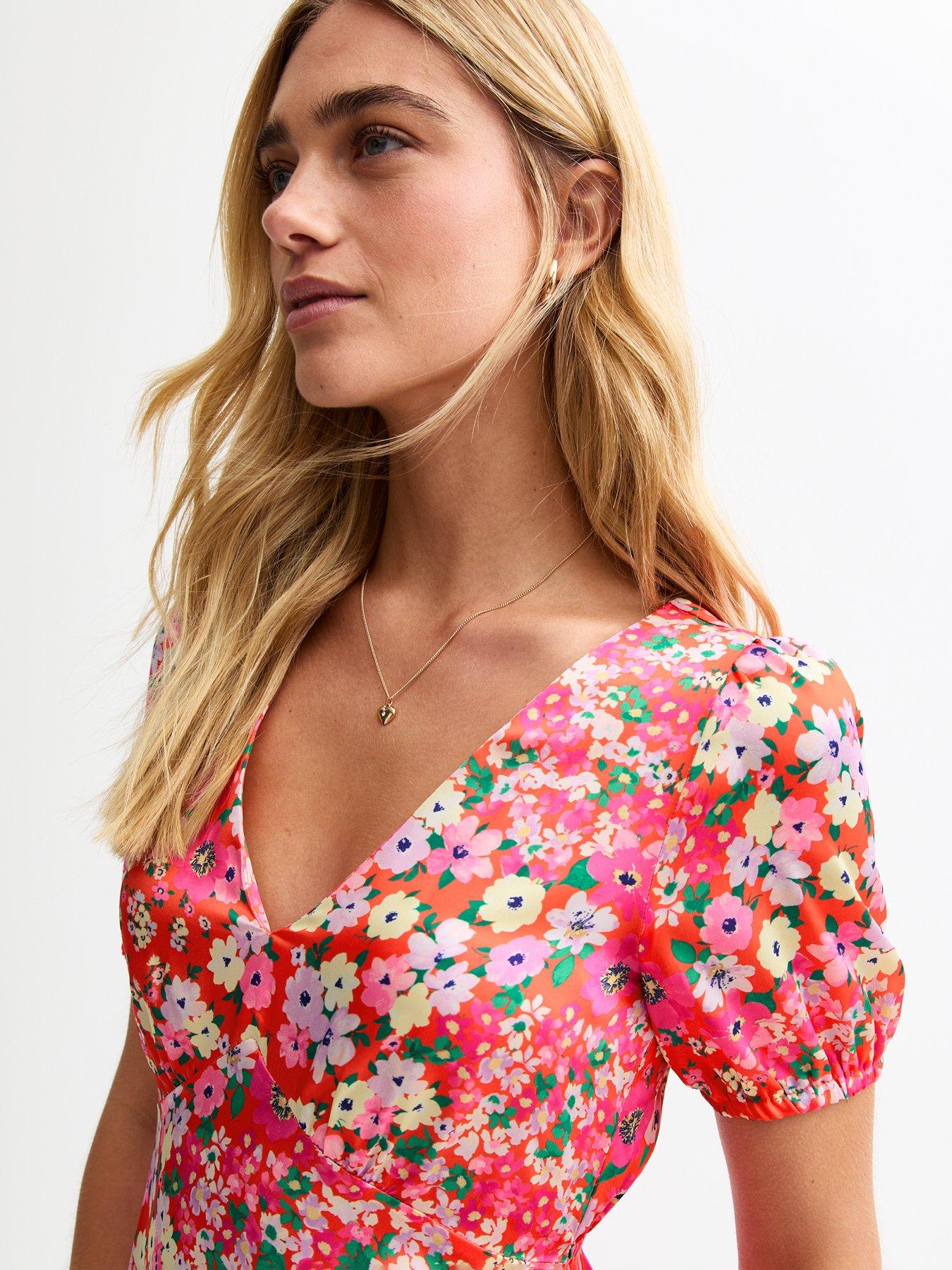 Image 4 of 5 of New Look Floral Print Satin Mini Dress - Pink