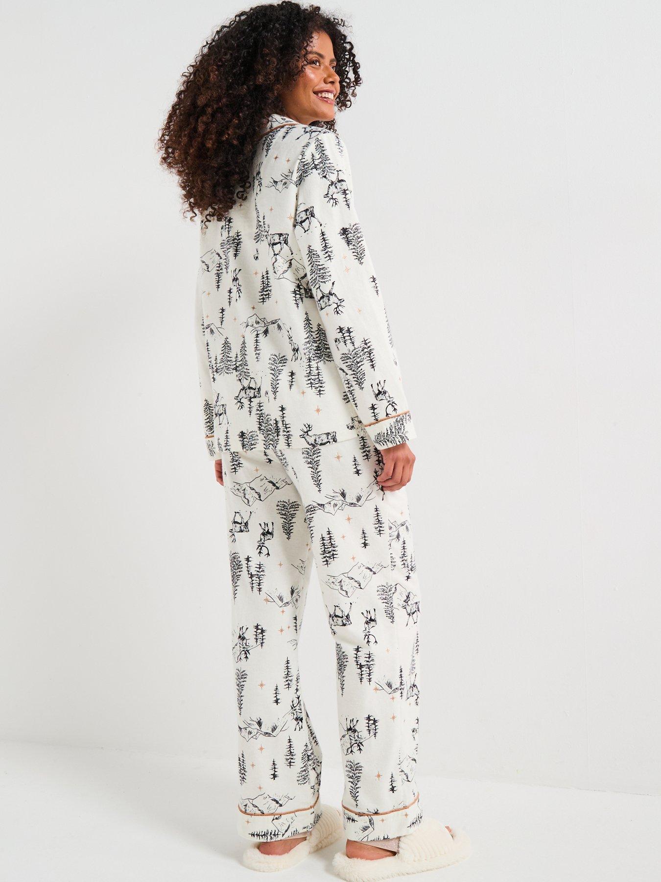 Image 3 of 7 of The Very Collection Womens Family Christmas Pyjama Winter Wonderland Woven Revere Set - White