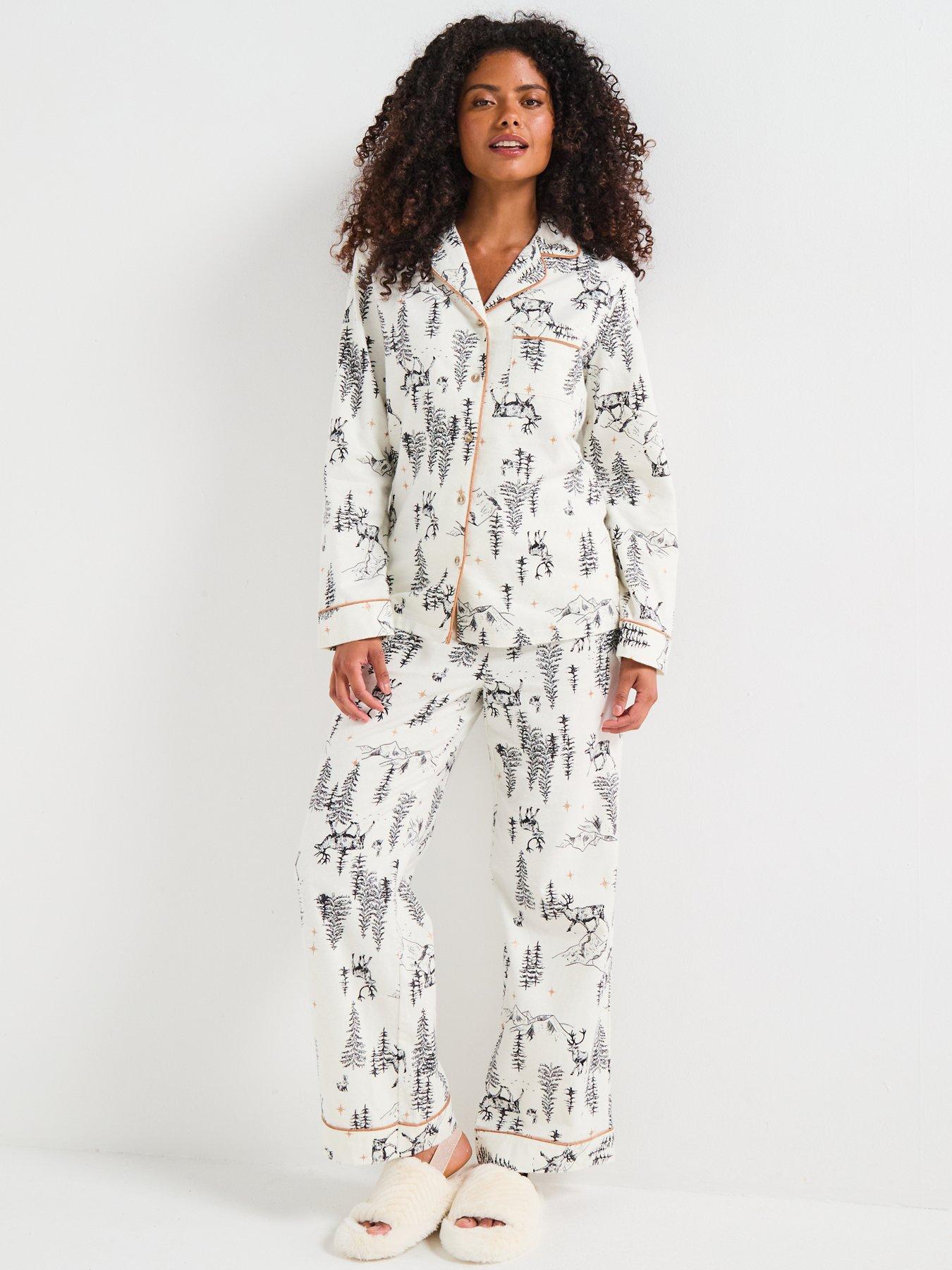 Image 4 of 7 of The Very Collection Womens Family Christmas Pyjama Winter Wonderland Woven Revere Set - White