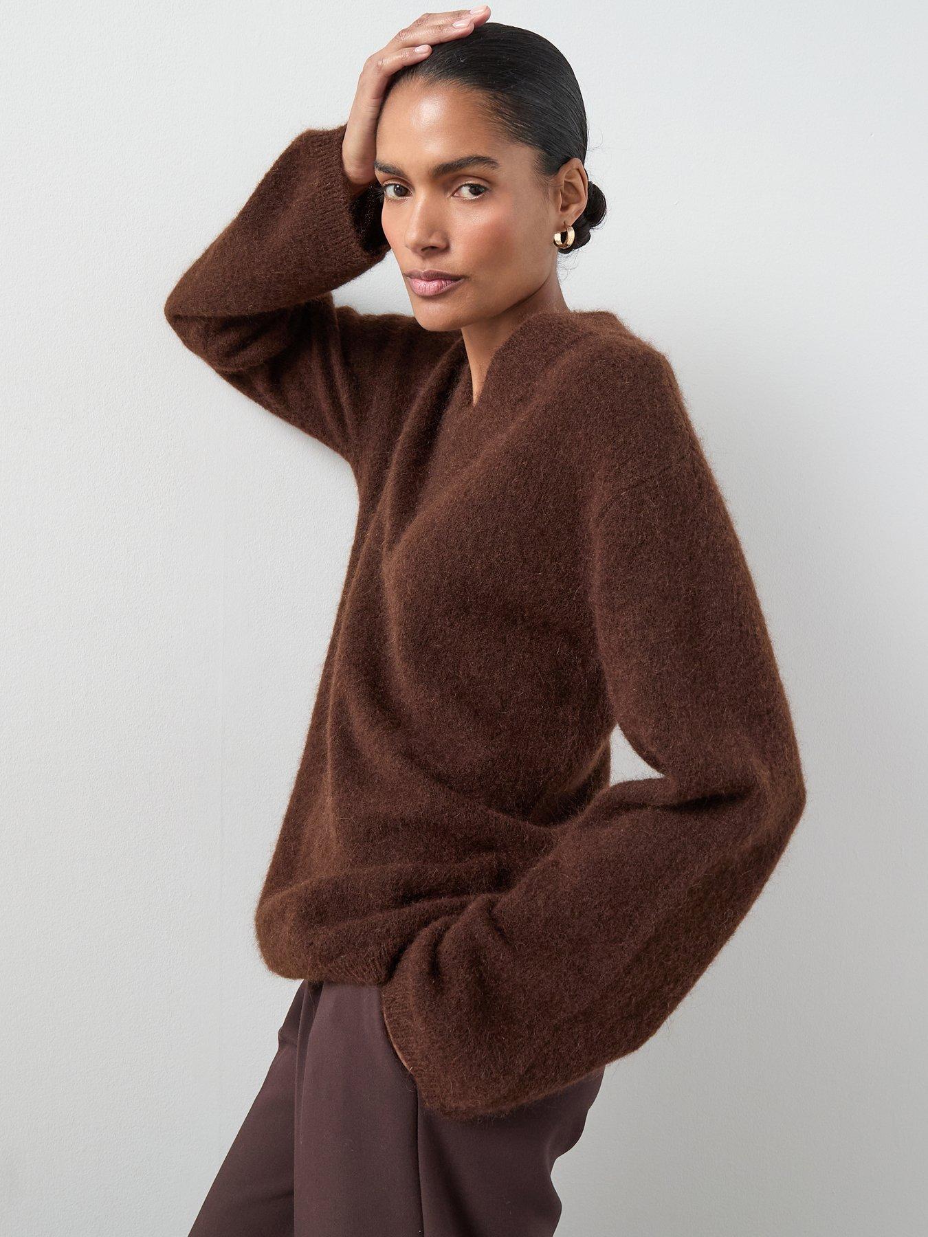 the-very-collection-mohair-wool-blend-v-neck-jumper-chocolateoutfit