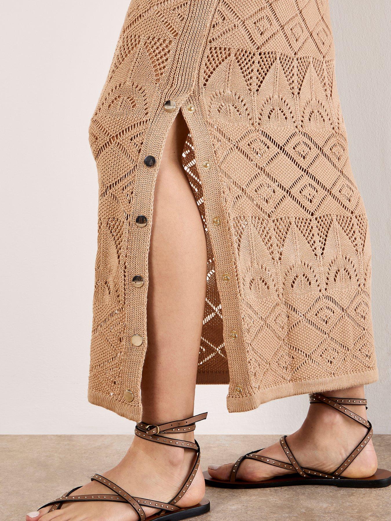 apricot-mixed-pointelle-knit-maxi-skirt-creamoutfit