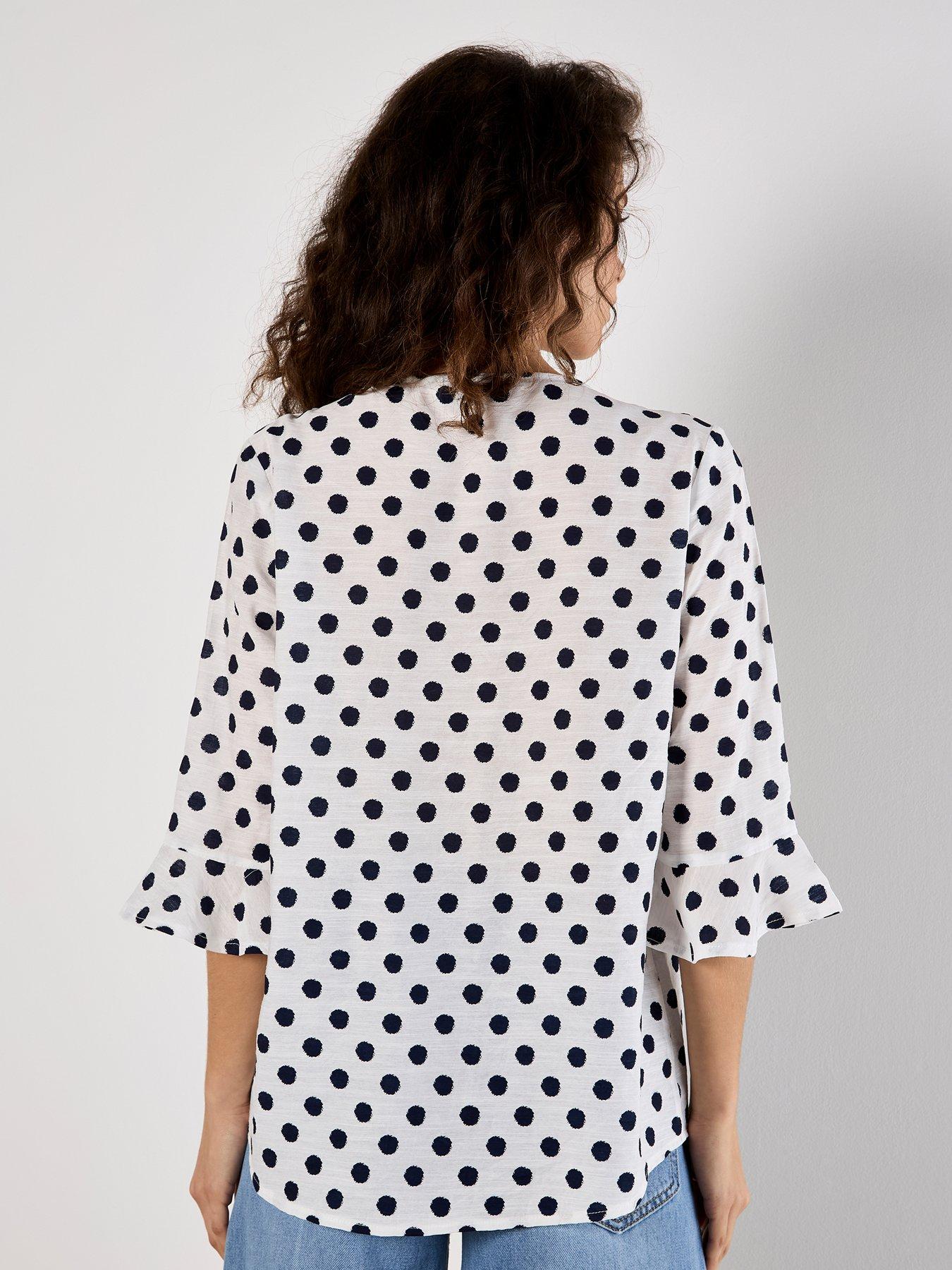 apricot-apricot-spaced-polkadot-2btn-bell-sl-topstillFront