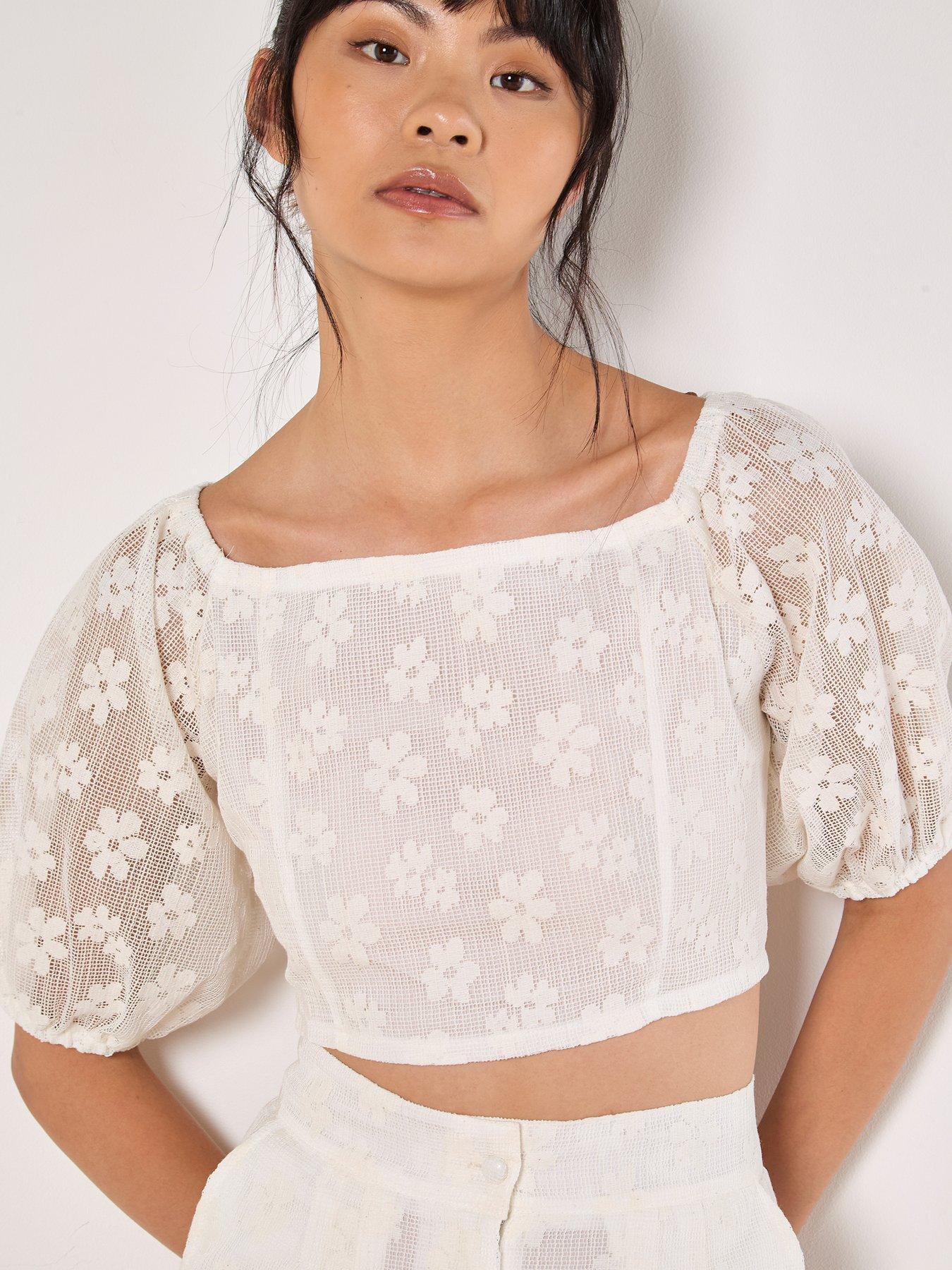 apricot-apricot-daisy-mesh-cropped-topdetail
