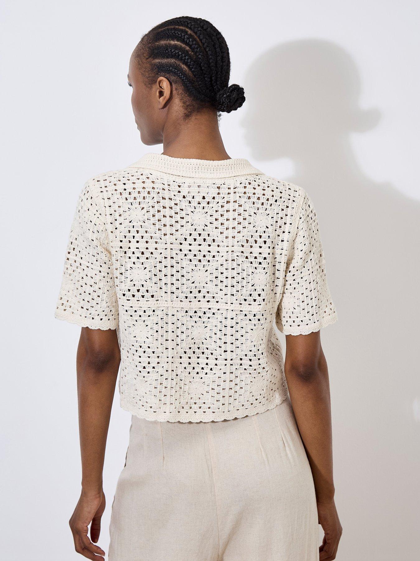 Image 2 of 4 of Apricot Crochet Collar Cropped Top - Cream