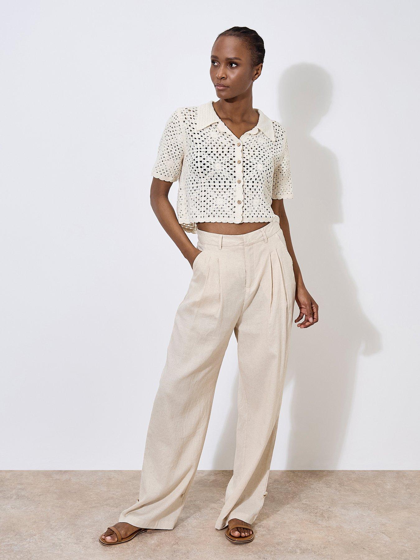 Image 3 of 4 of Apricot Crochet Collar Cropped Top - Cream