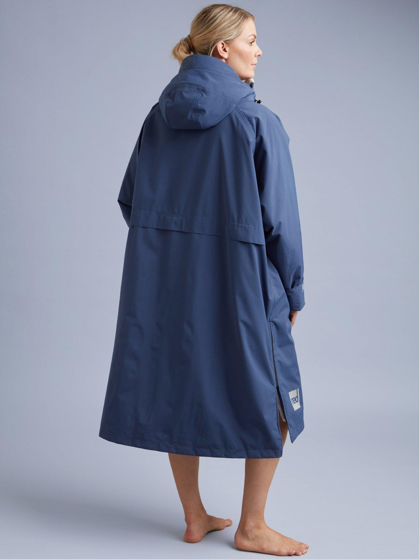 red-equipment-evo-pro-unisex-waterpoof-changing-robe-bluestillFront